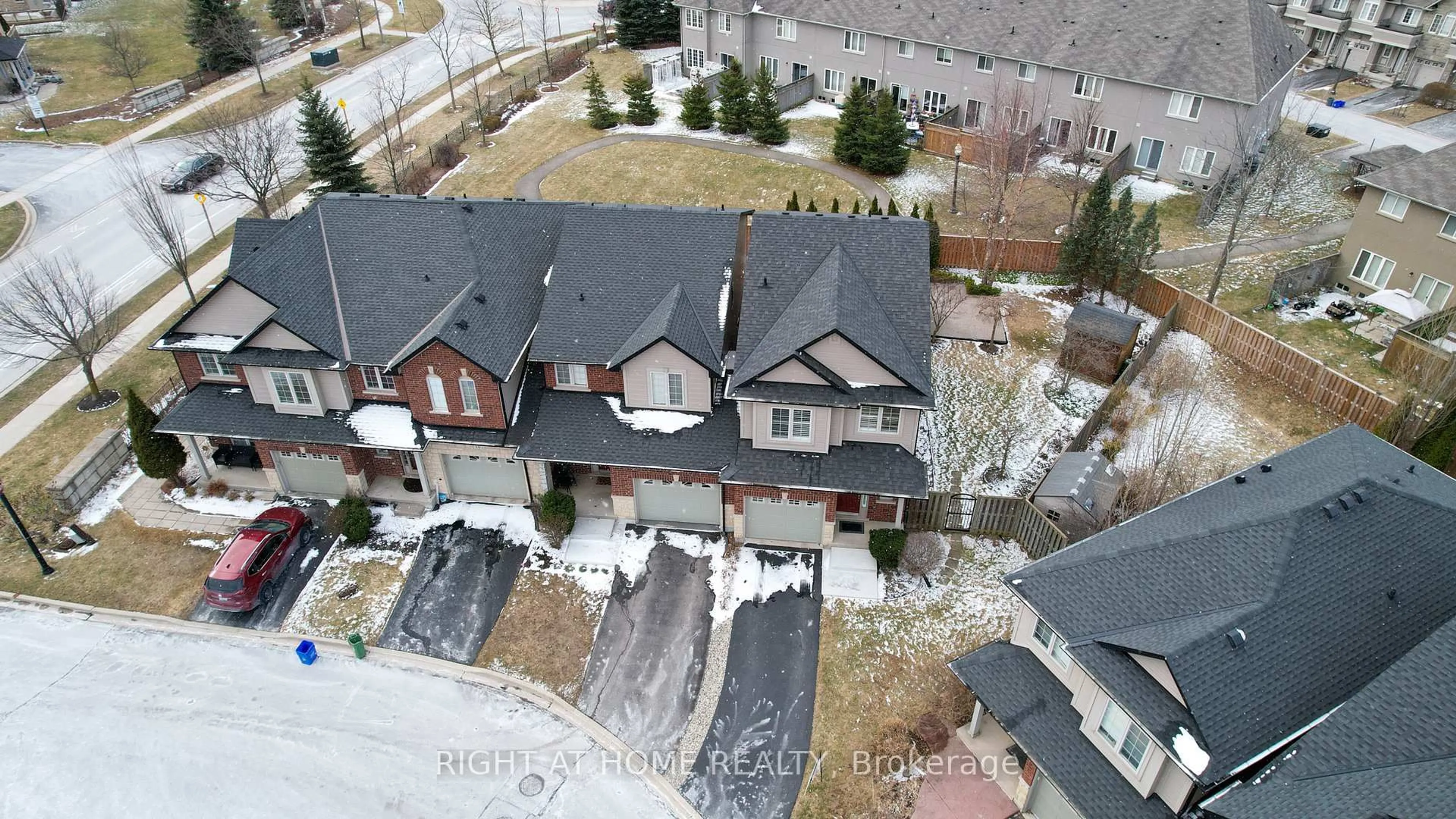 A pic from outside/outdoor area/front of a property/back of a property/a pic from drone, unknown for 400 Stonehenge Dr #12, Hamilton Ontario L9K 0A2