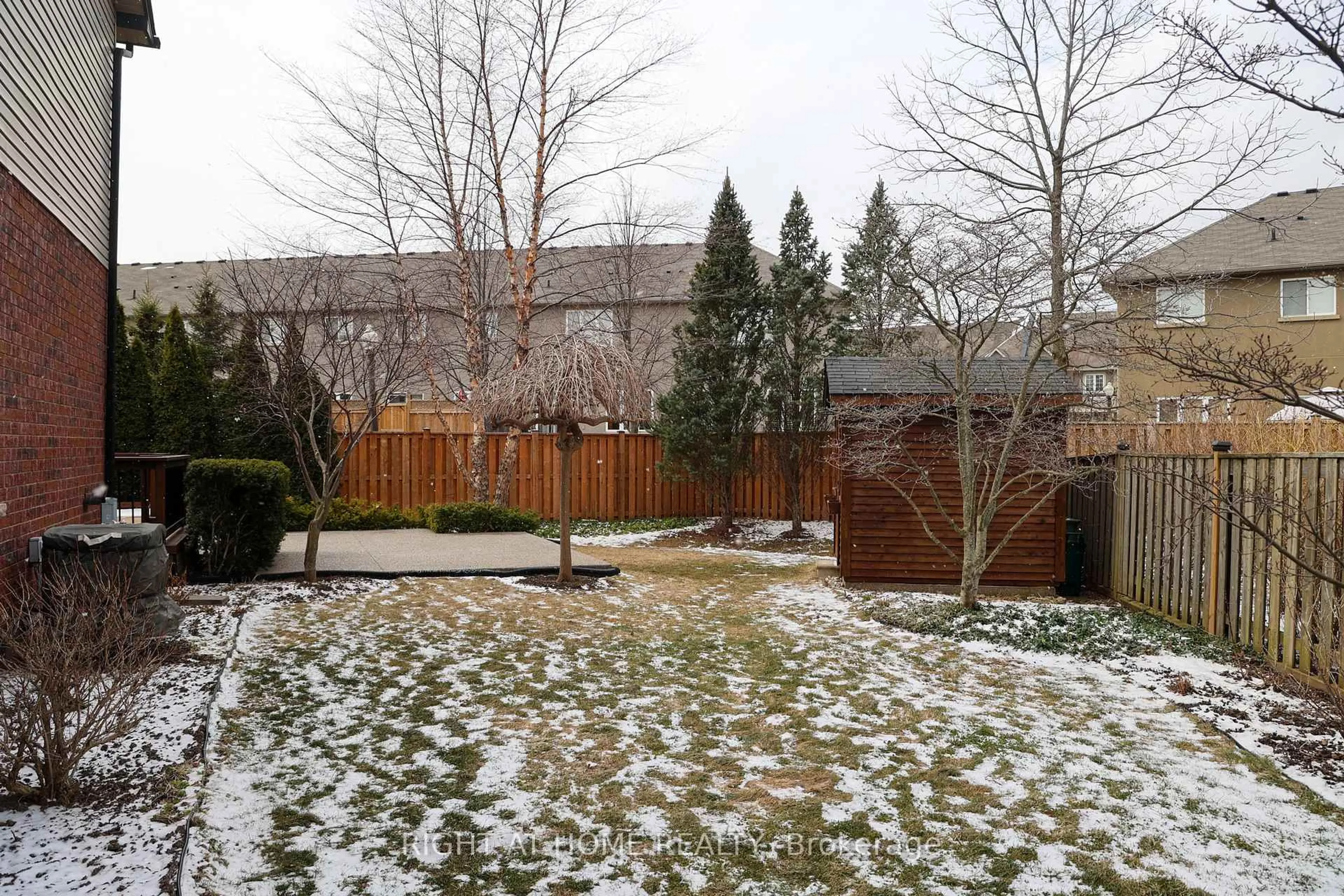 Patio, unknown for 400 Stonehenge Dr #12, Hamilton Ontario L9K 0A2