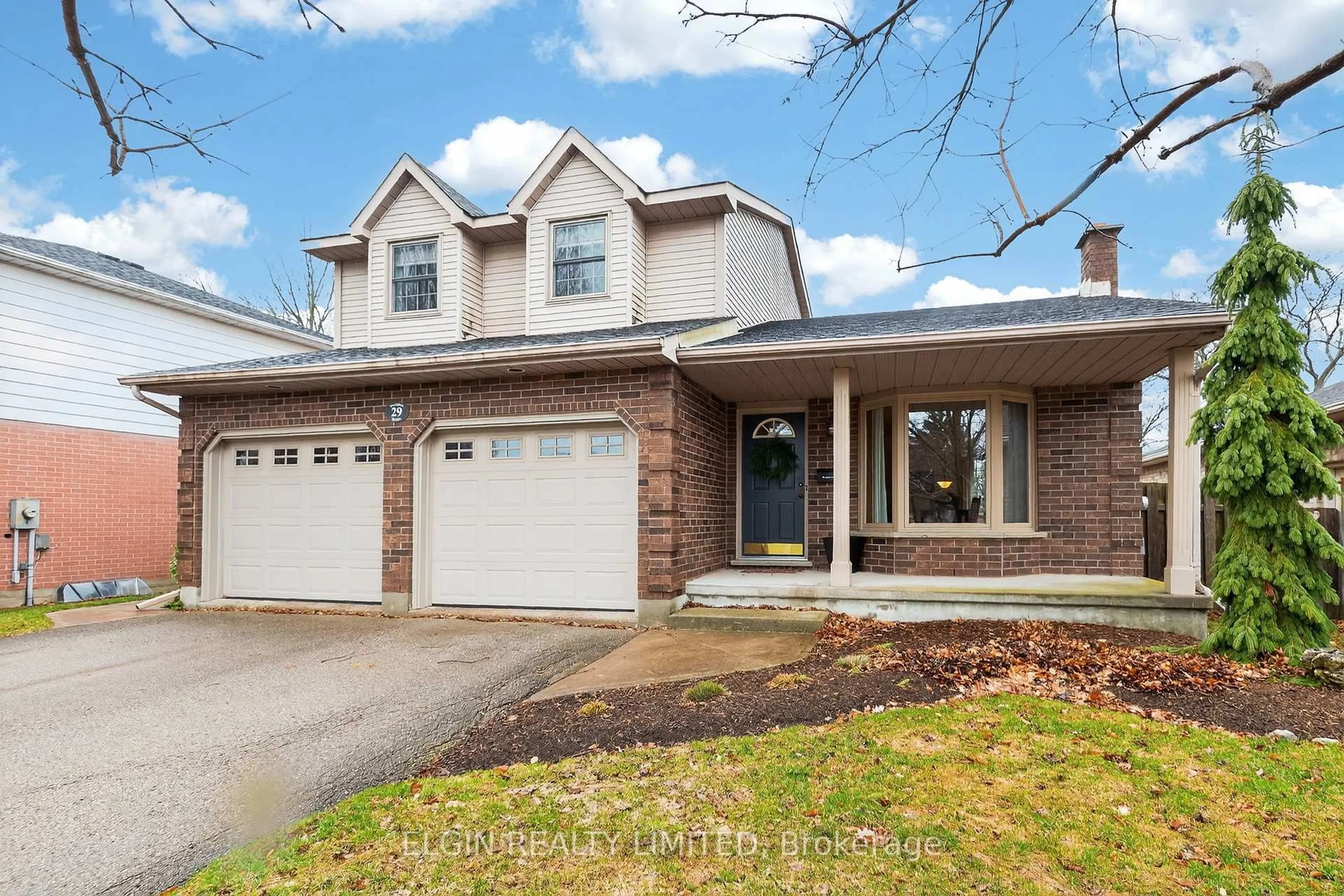 Home with brick exterior material, street for 29 Trevithick Terr, St. Thomas Ontario N5R 5Y6