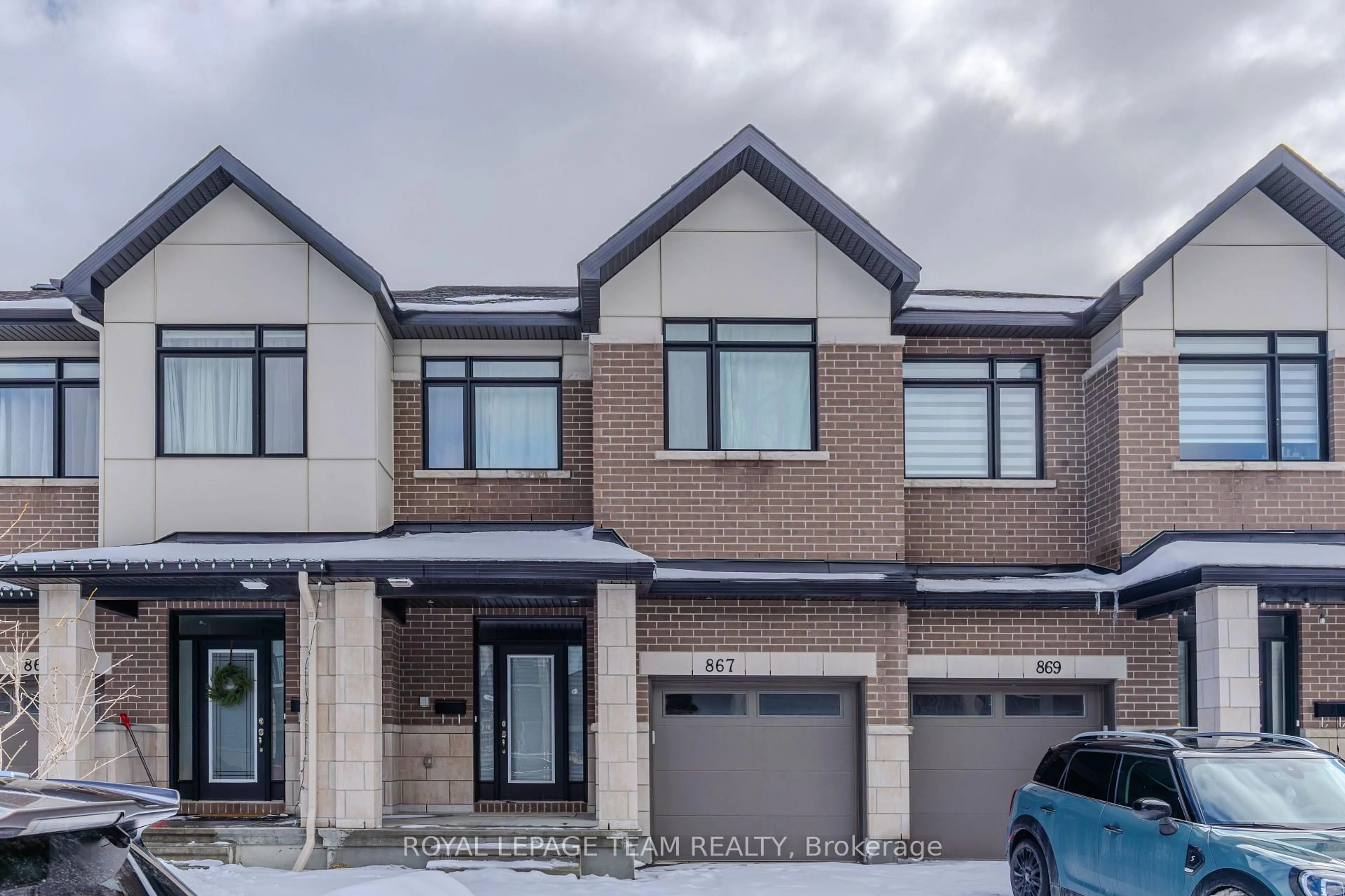 Home with brick exterior material, street for 867 Anciano Cres, Stittsville Ontario K2S 2R8