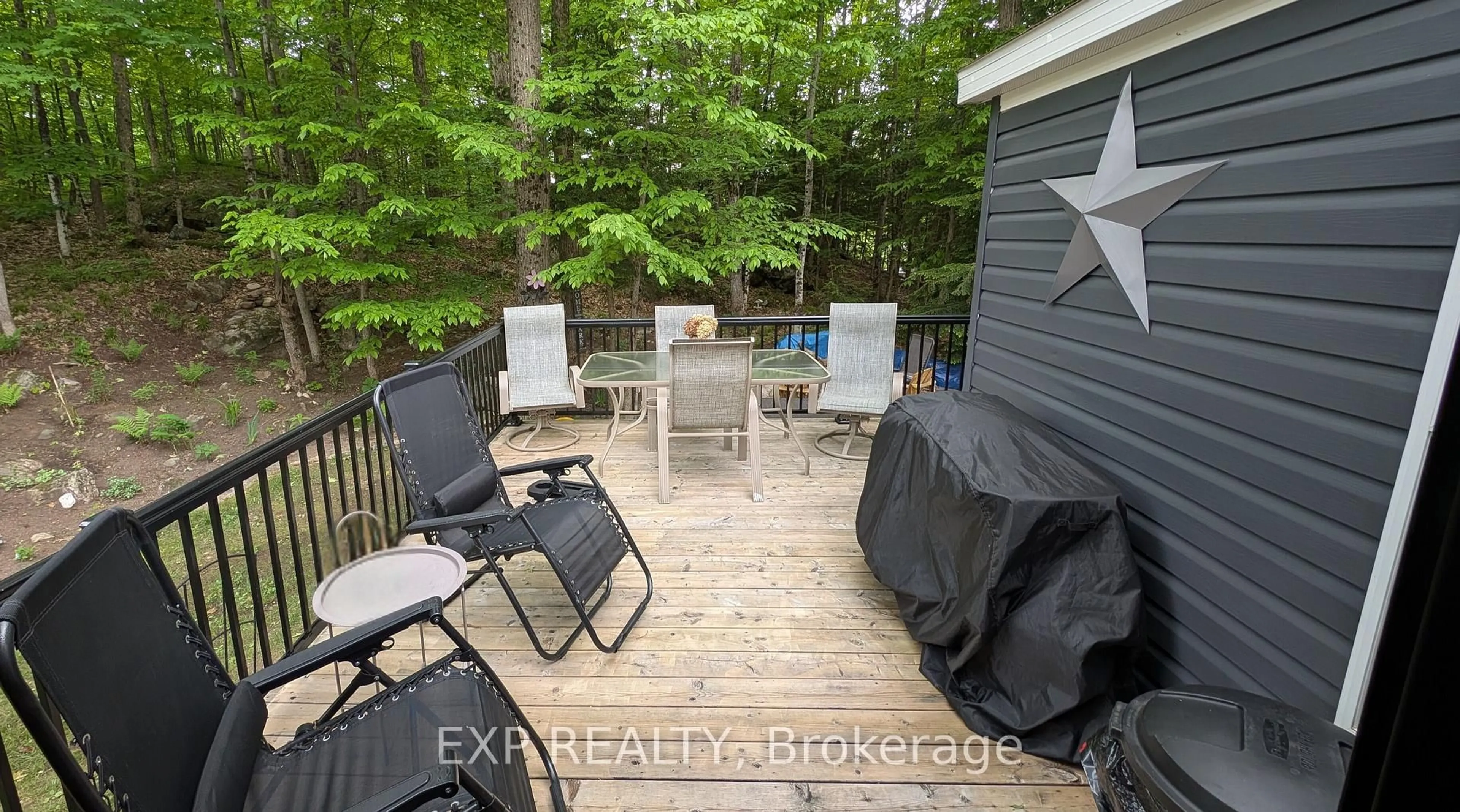 Unknown for 1082 Shamrock Marina Rd, Gravenhurst Ontario P0E 1N0