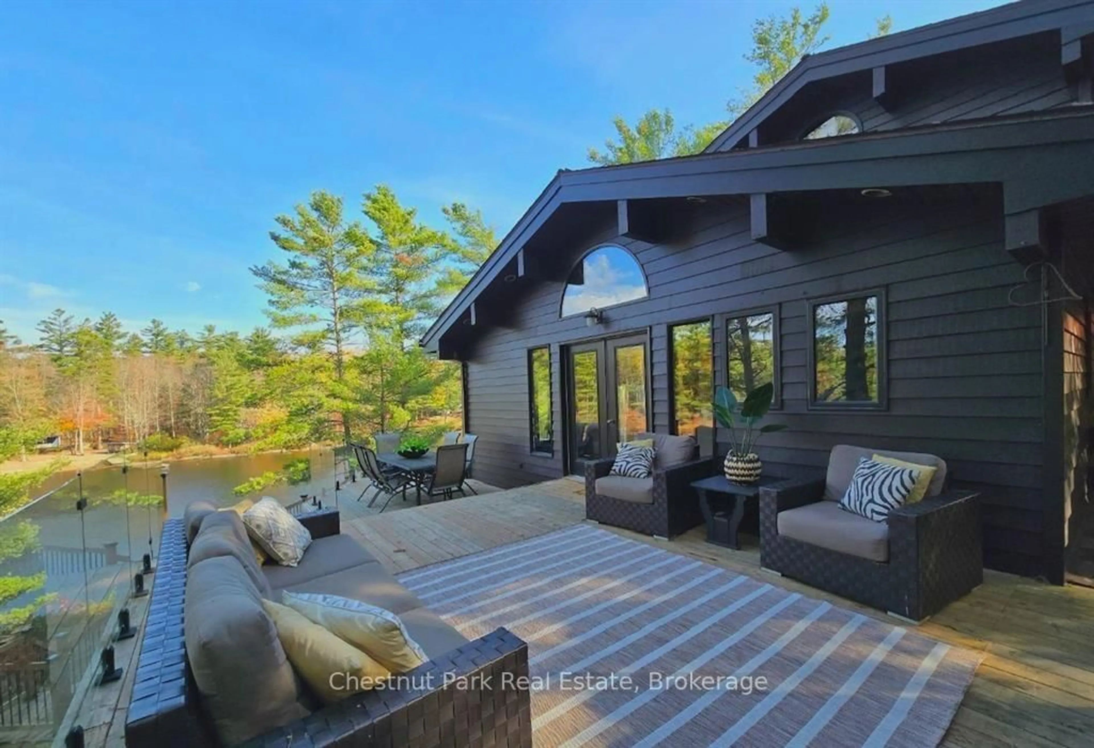 Patio, water/lake/river/ocean view for 5600 Kahshe Lake, Gravenhurst Ontario P1P 1R6