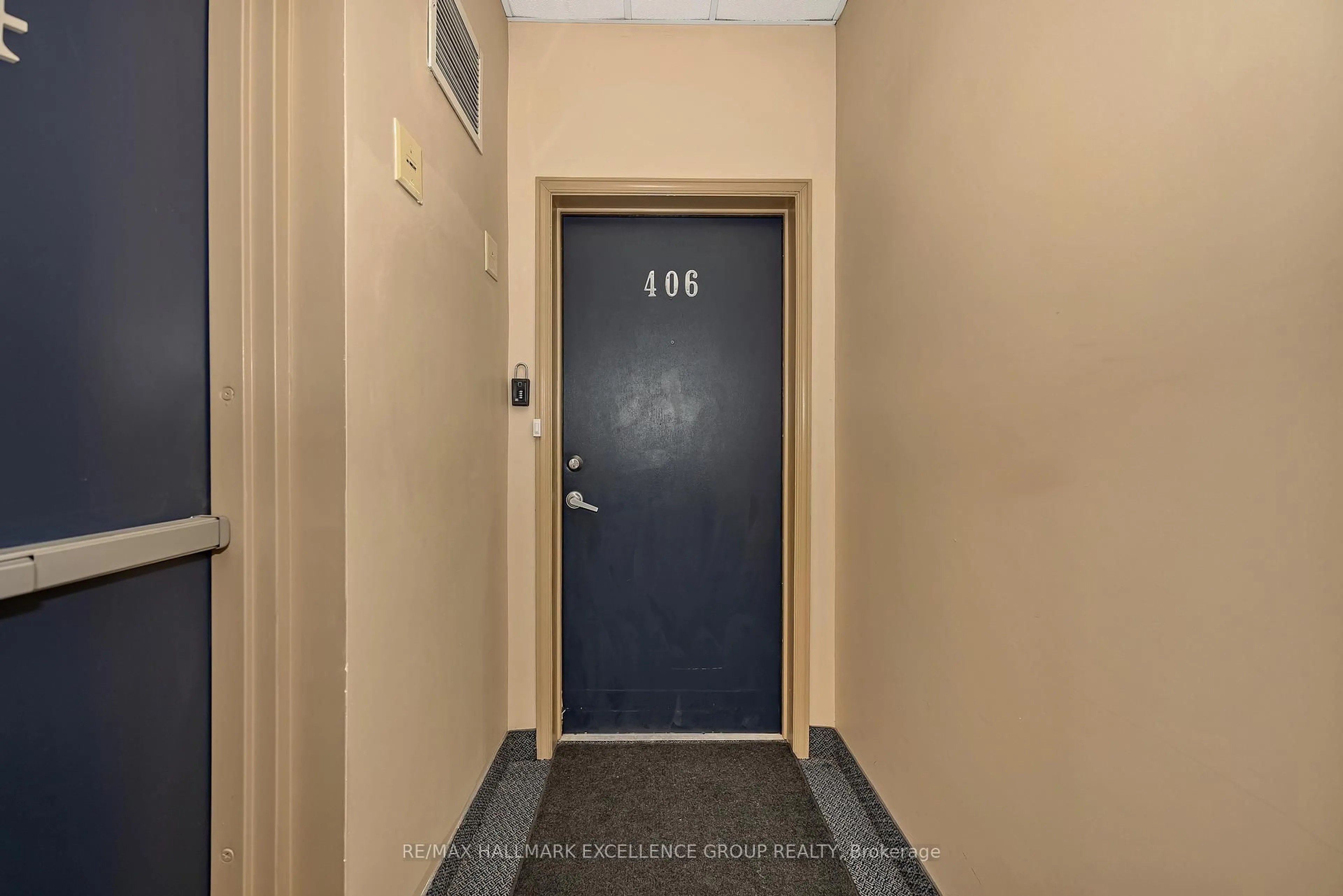 Indoor entryway for 2921 Laurier St #406, Clarence-Rockland Ontario K4K 1V2