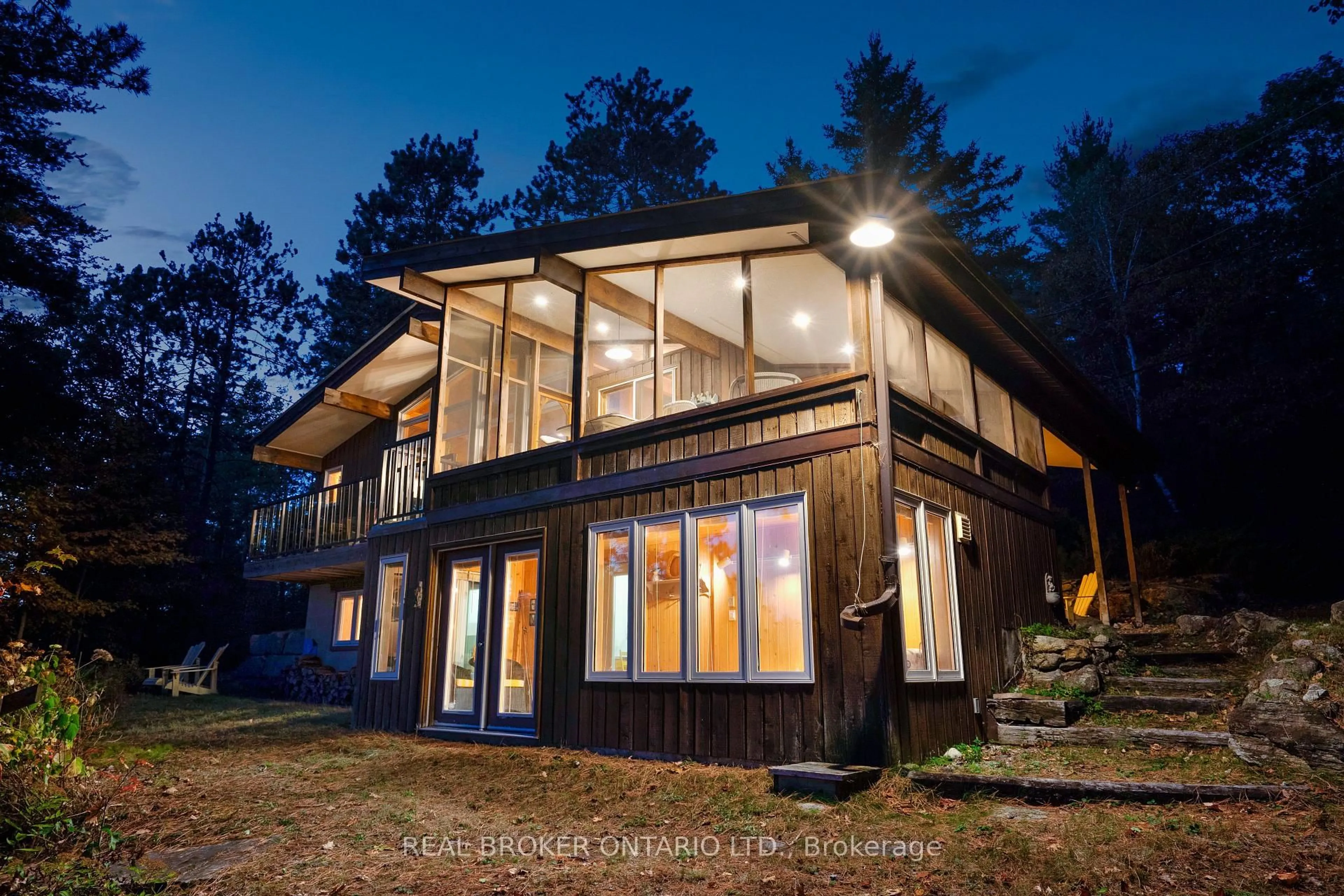 Home with vinyl exterior material, unknown for 67 Birch Hill Lane, Calabogie Ontario K0J 1H0