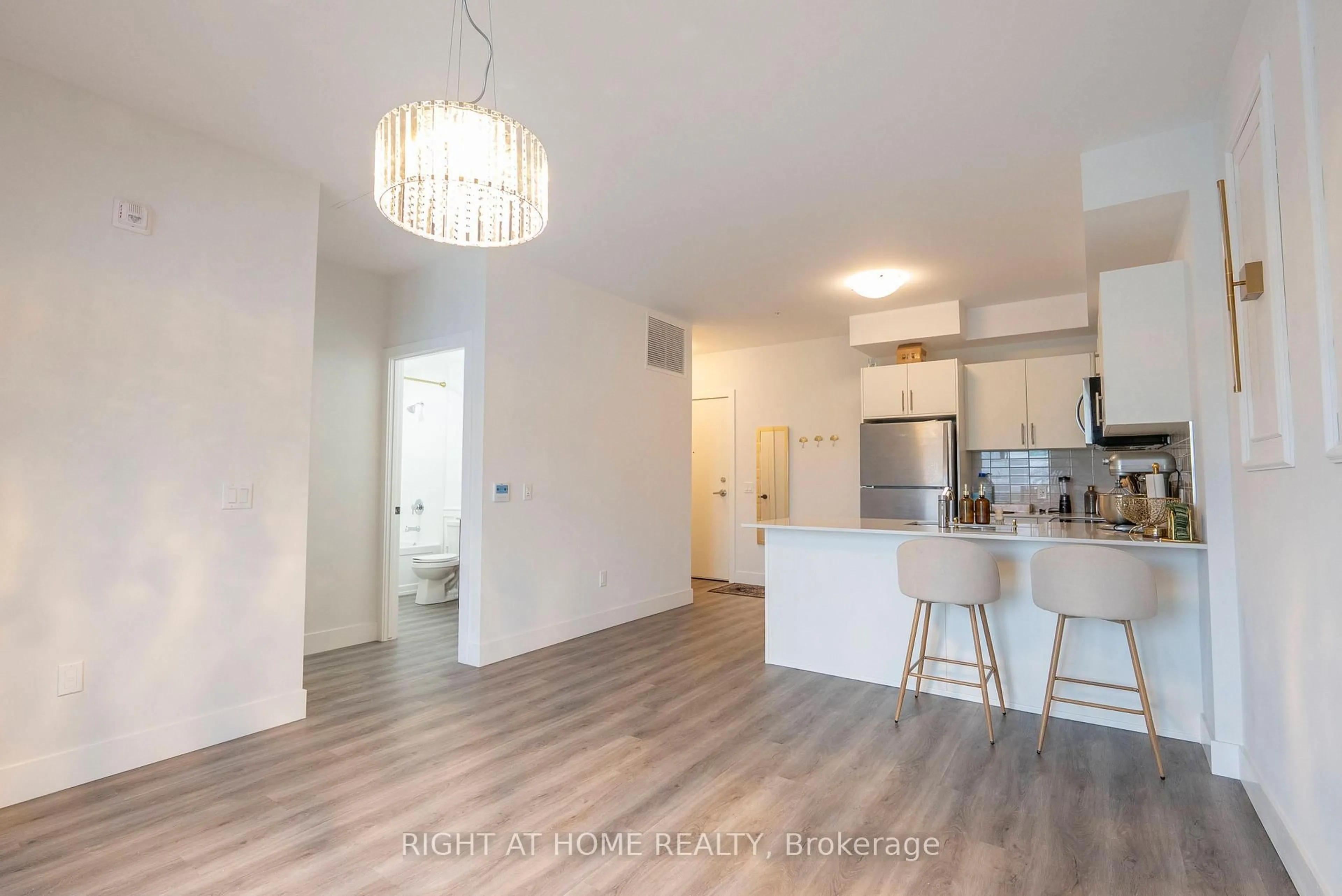 Open concept kitchen, unknown for 1000 Lackner Pl #302, Kitchener Ontario N2A 0L9