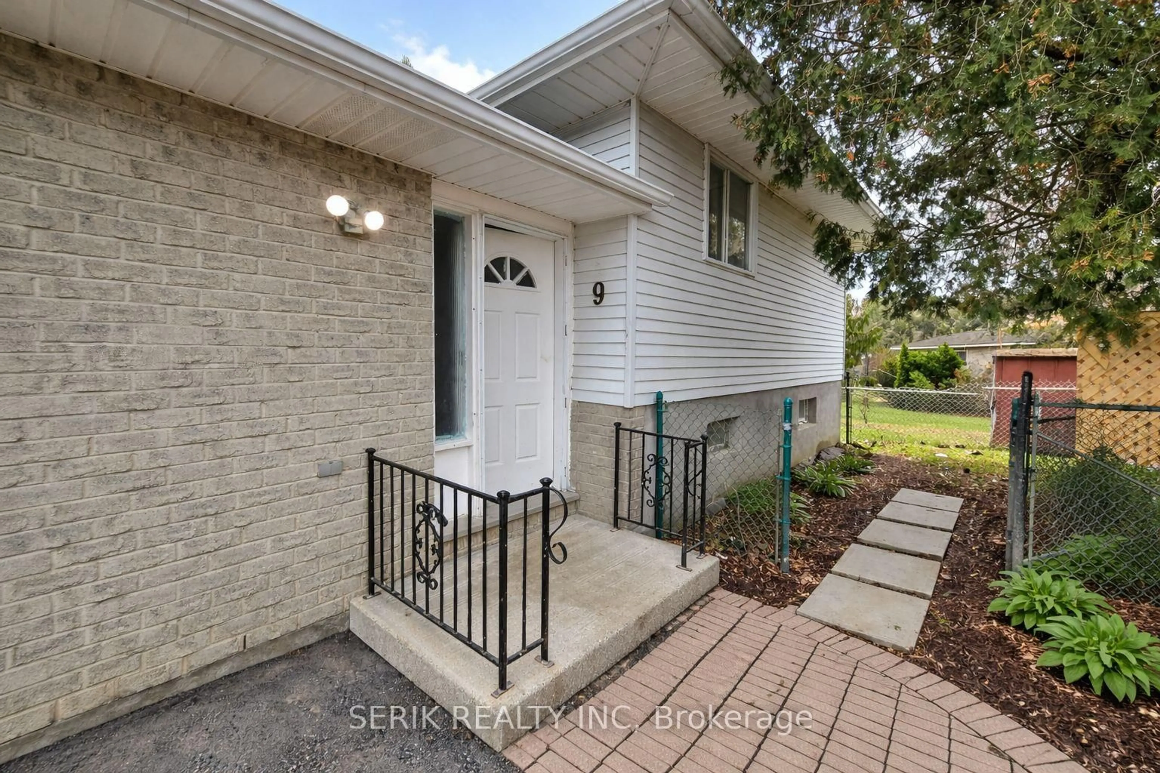 Home with brick exterior material, street for 9 Camelot Cres, London East Ontario N5V 3L4