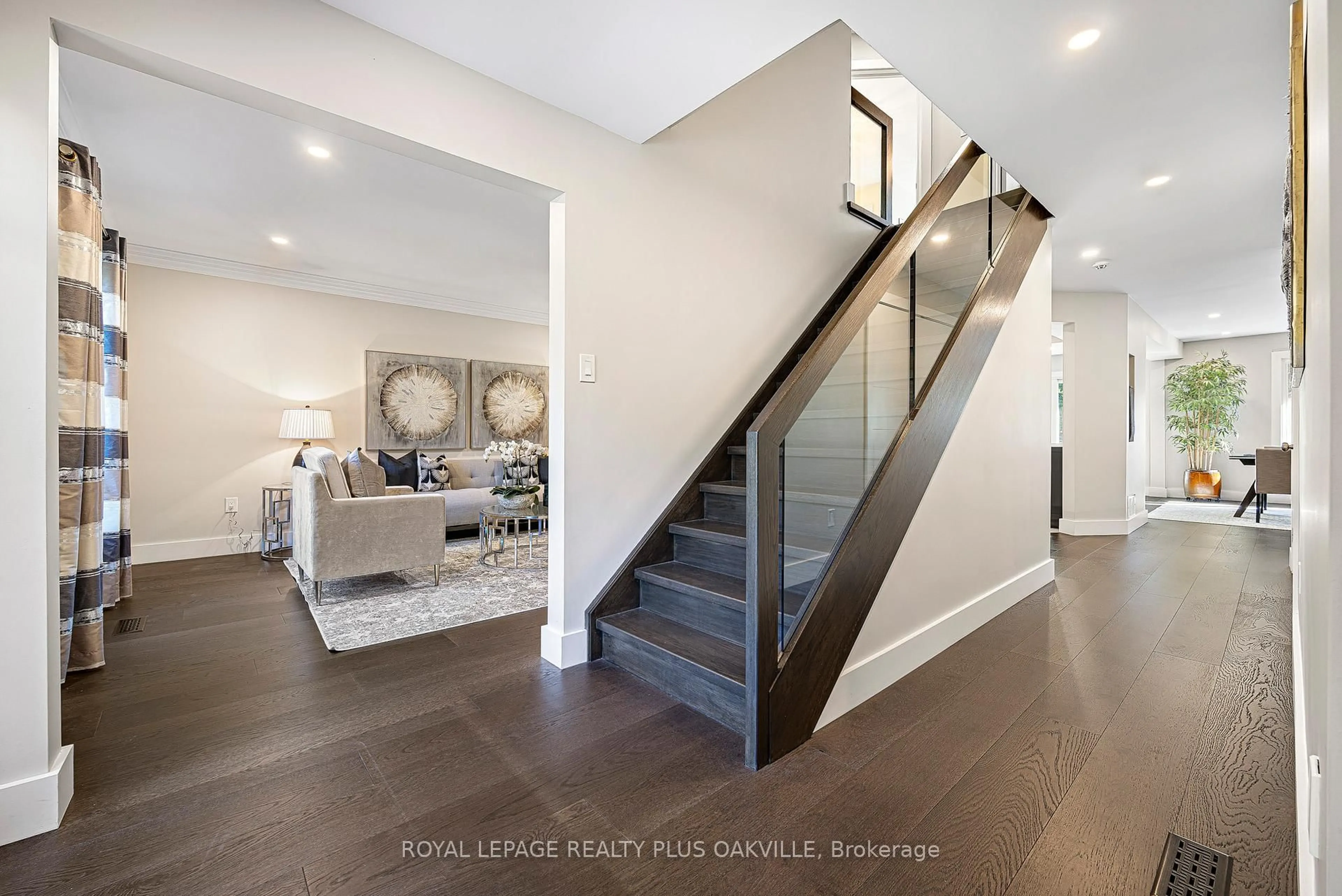 Unknown for 679 Green Ravine Dr, Hamilton Ontario L9G 4C7