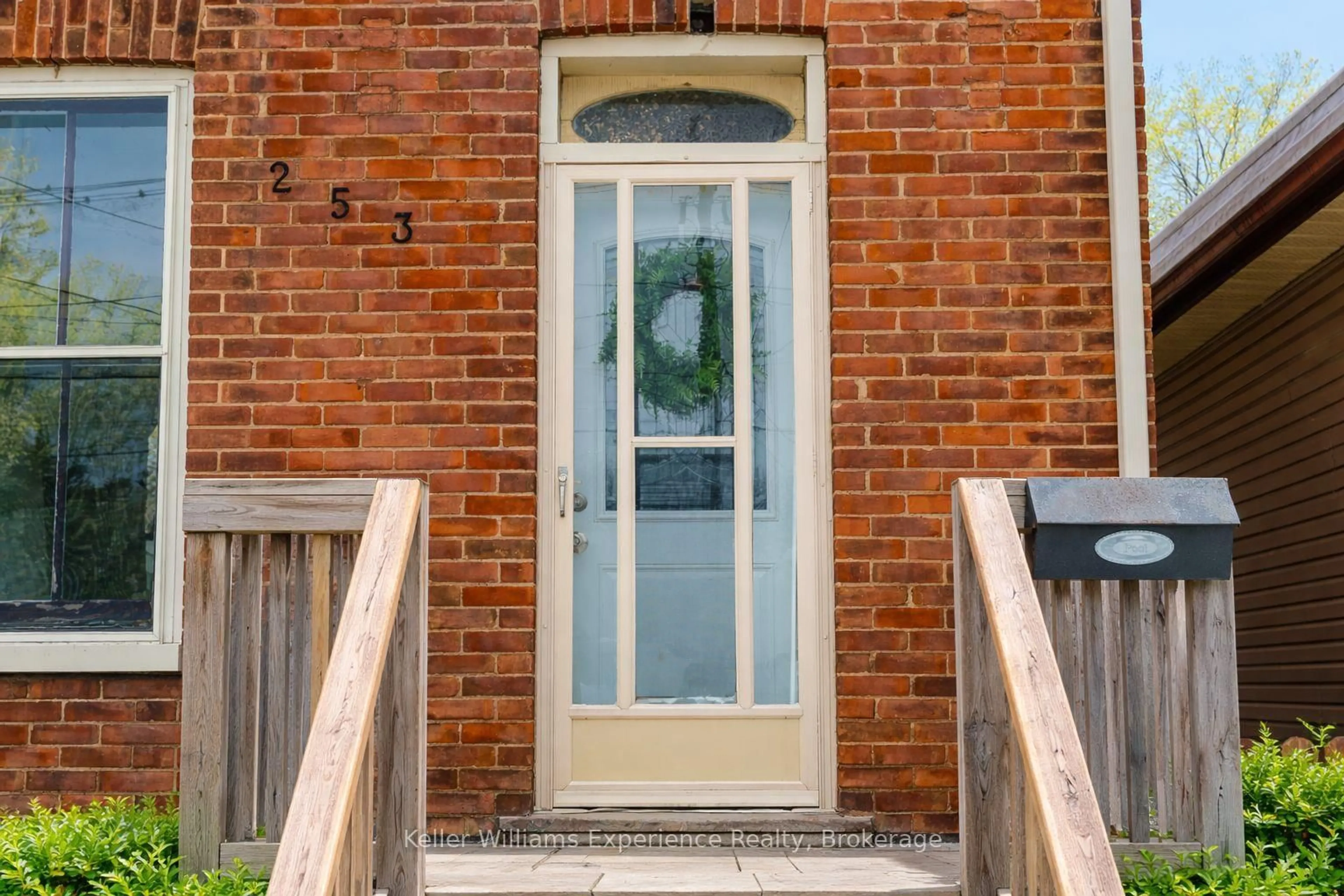 Home with brick exterior material, street for 253 11th St, Owen Sound Ontario N4K 1T8