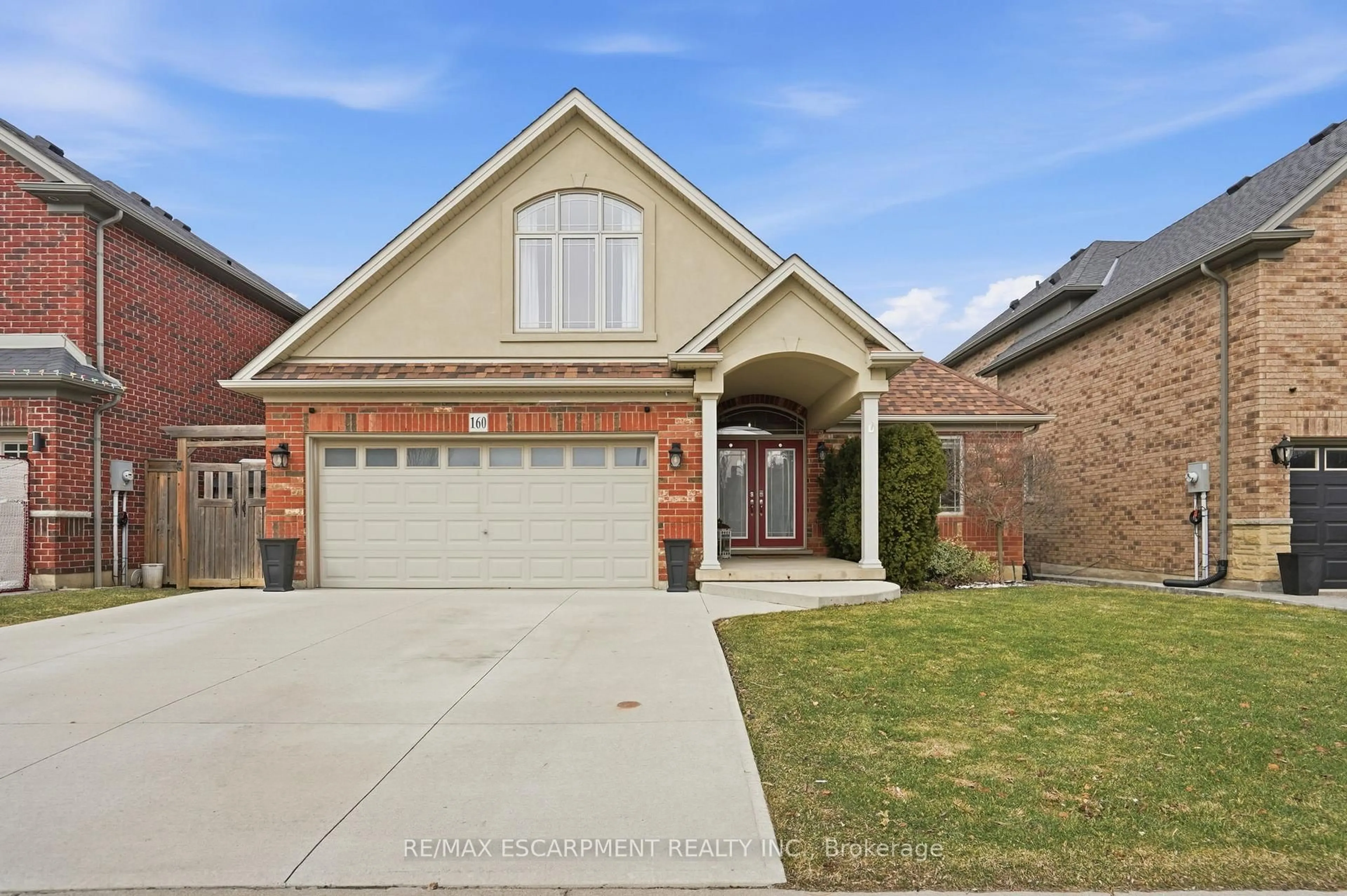 Home with brick exterior material, street for 160 Festival Way, Hamilton Ontario L0R 1C0