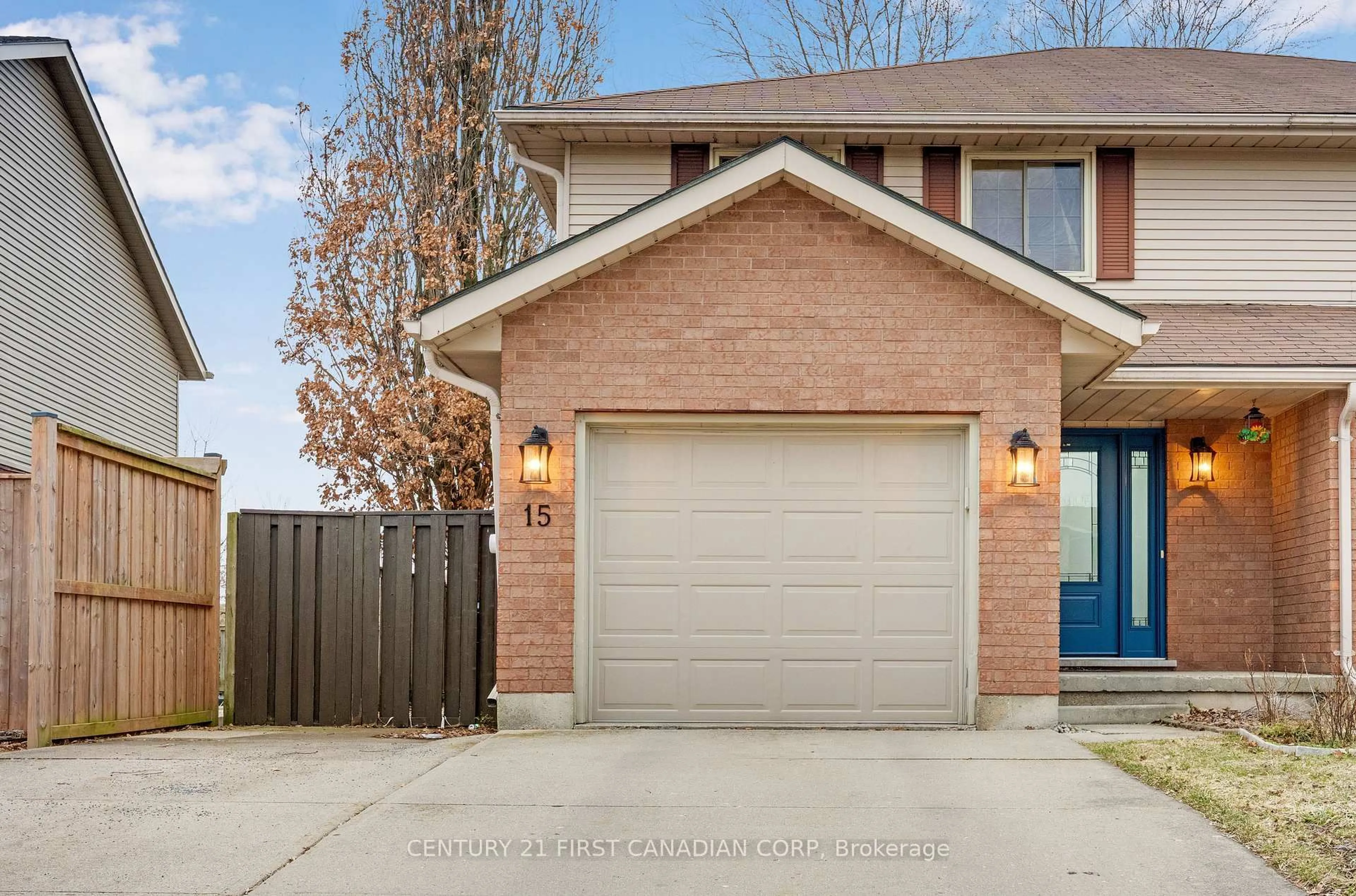 Home with brick exterior material, street for 15 Mohican Dr, Woodstock Ontario N4T 1H4