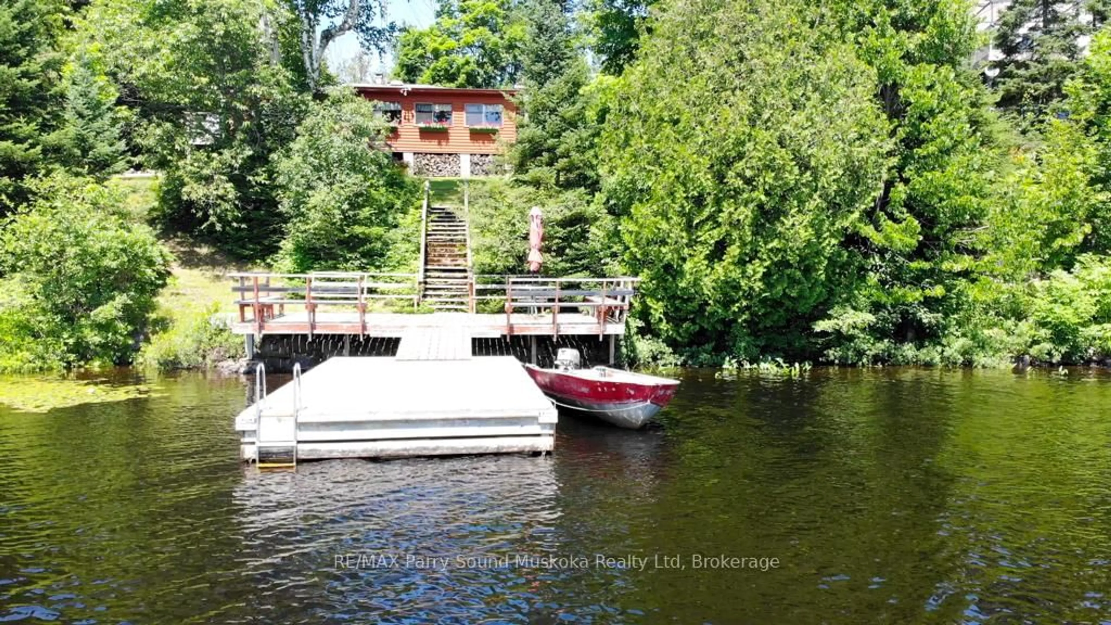 Blurry image for 20 GOLDEN HORSESHOE Lane, Whitestone Ontario P0A 1G0