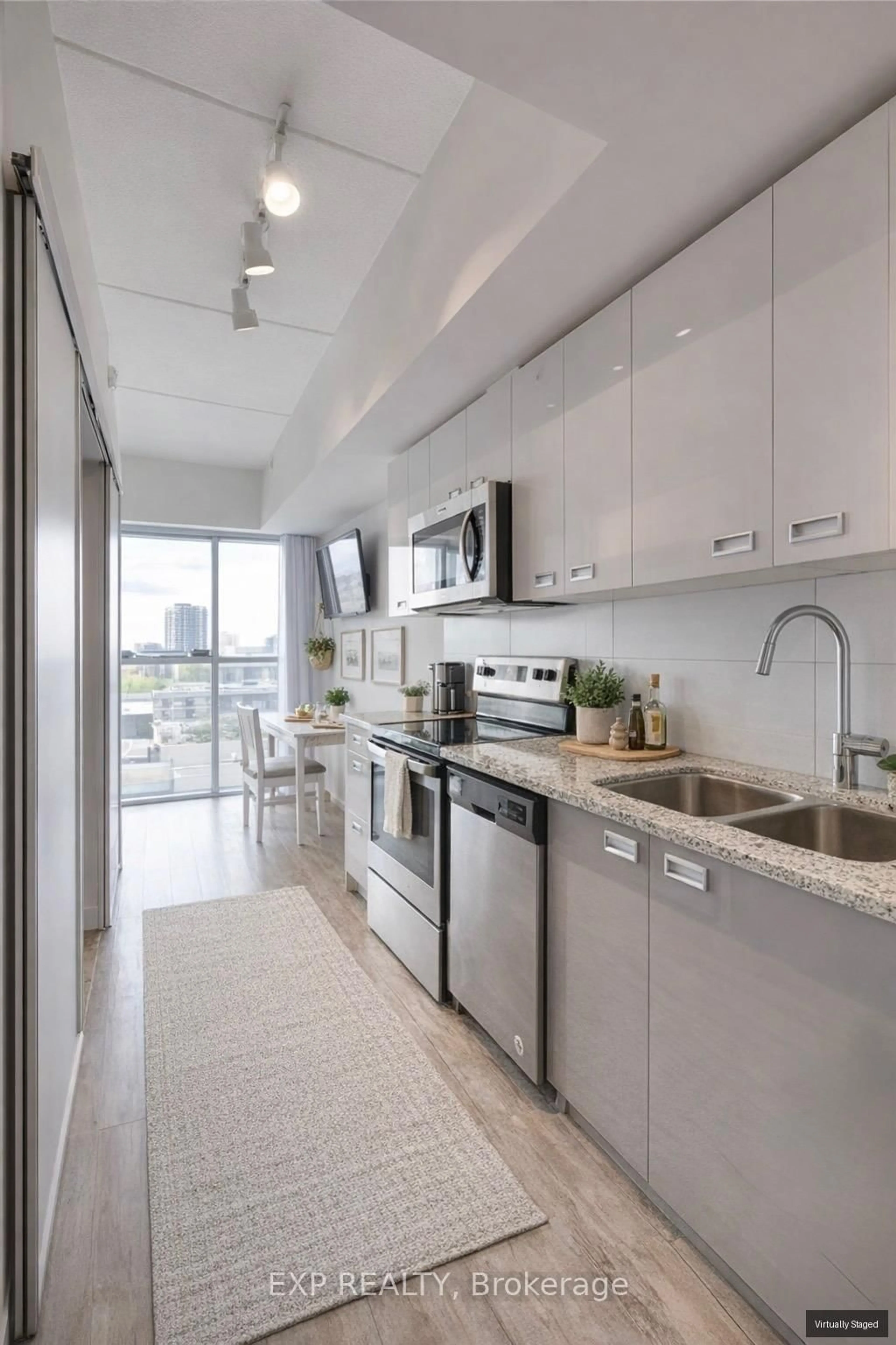 Unknown for 257 Hemlock St #607, Waterloo Ontario N2L 3R4