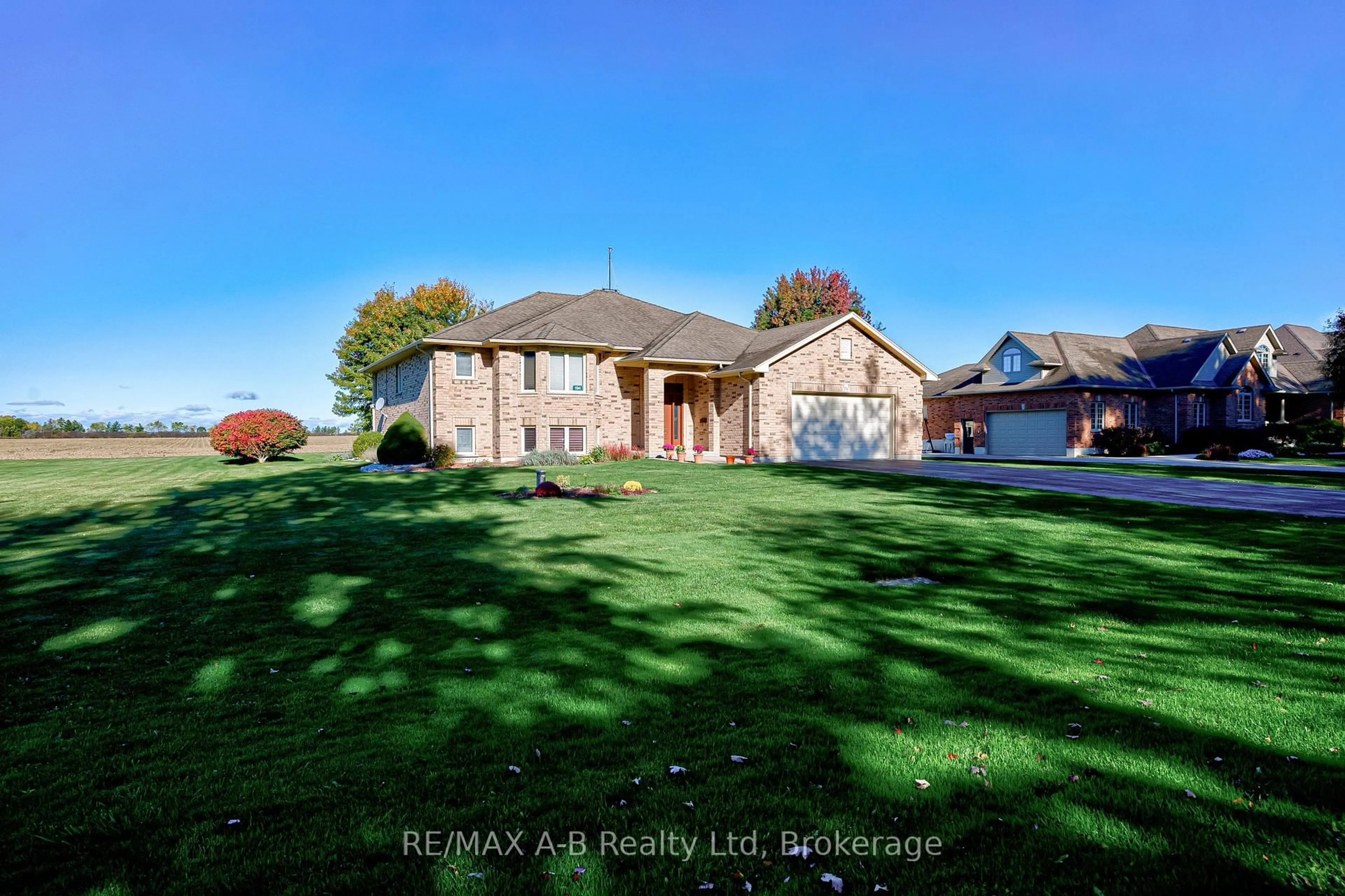 A pic from outside/outdoor area/front of a property/back of a property/a pic from drone, unknown for 194 Station Rd, Perth South Ontario N0K 1X0