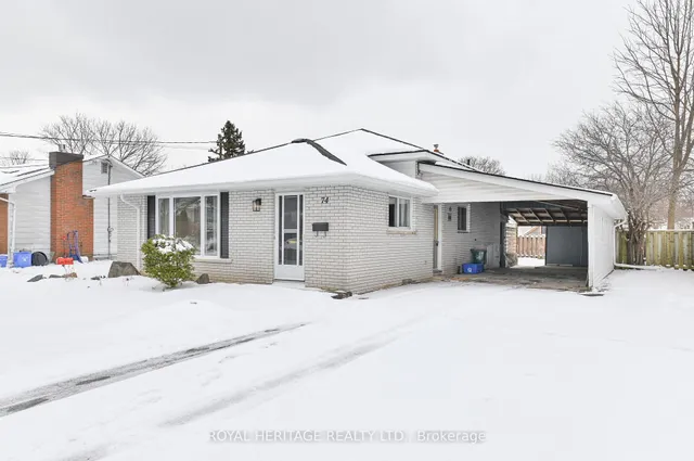 74 Village Dr, Belleville