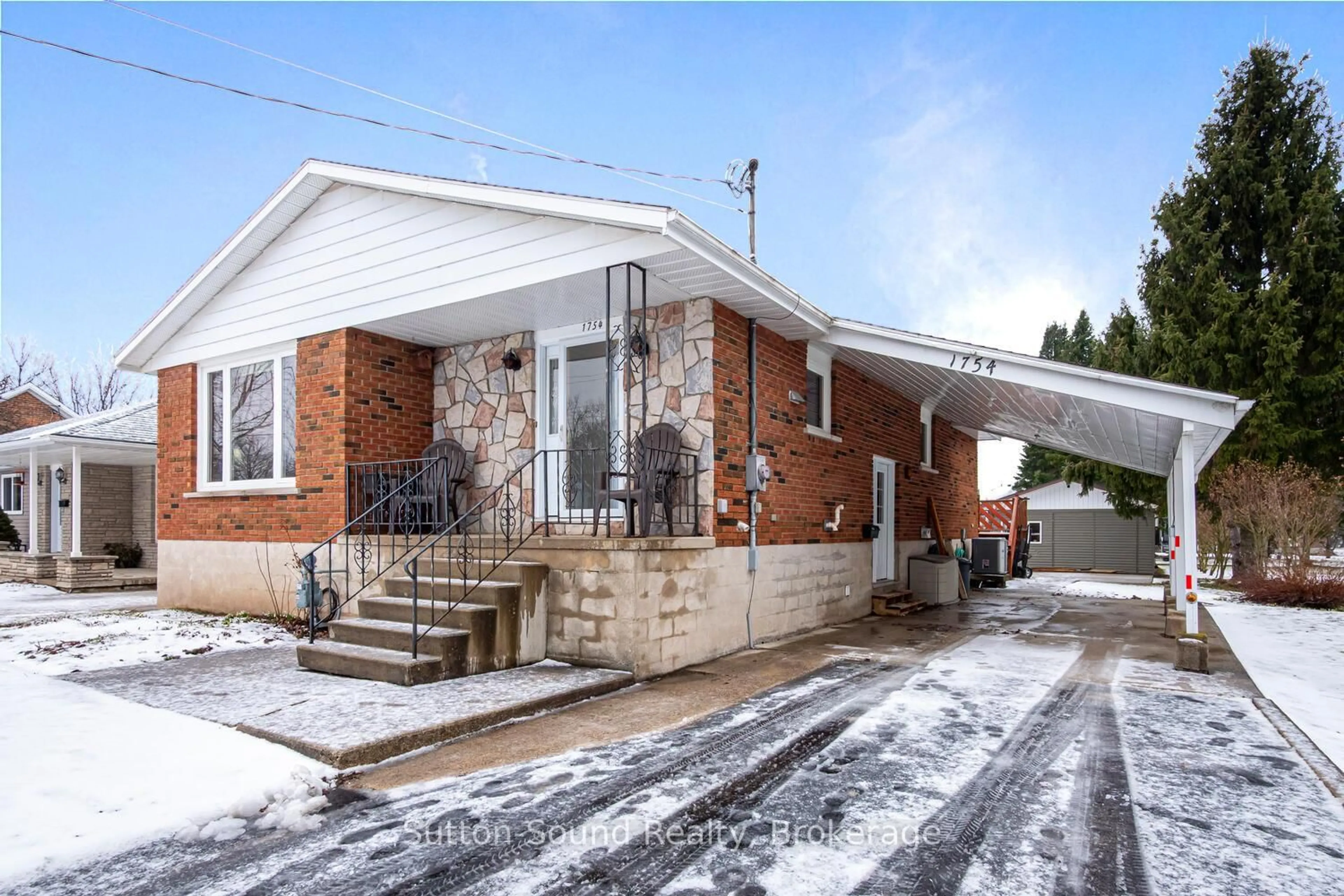 Home with brick exterior material, street for 1754 6th Ave, Owen Sound Ontario N4K 2V8