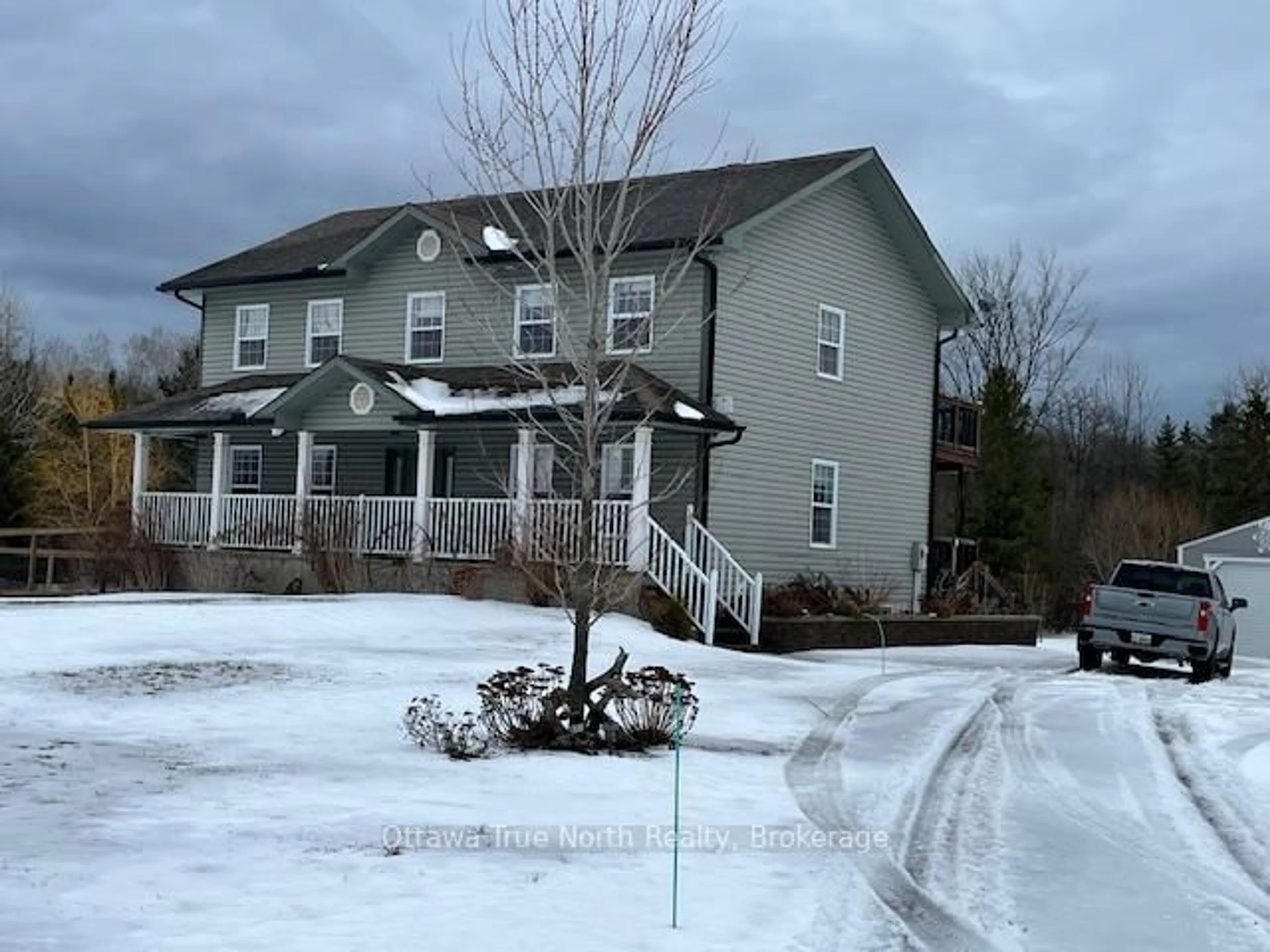 A pic from outside/outdoor area/front of a property/back of a property/a pic from drone, unknown for 1563 Hwy 132 Rd, Renfrew Ontario K7V 3Z5