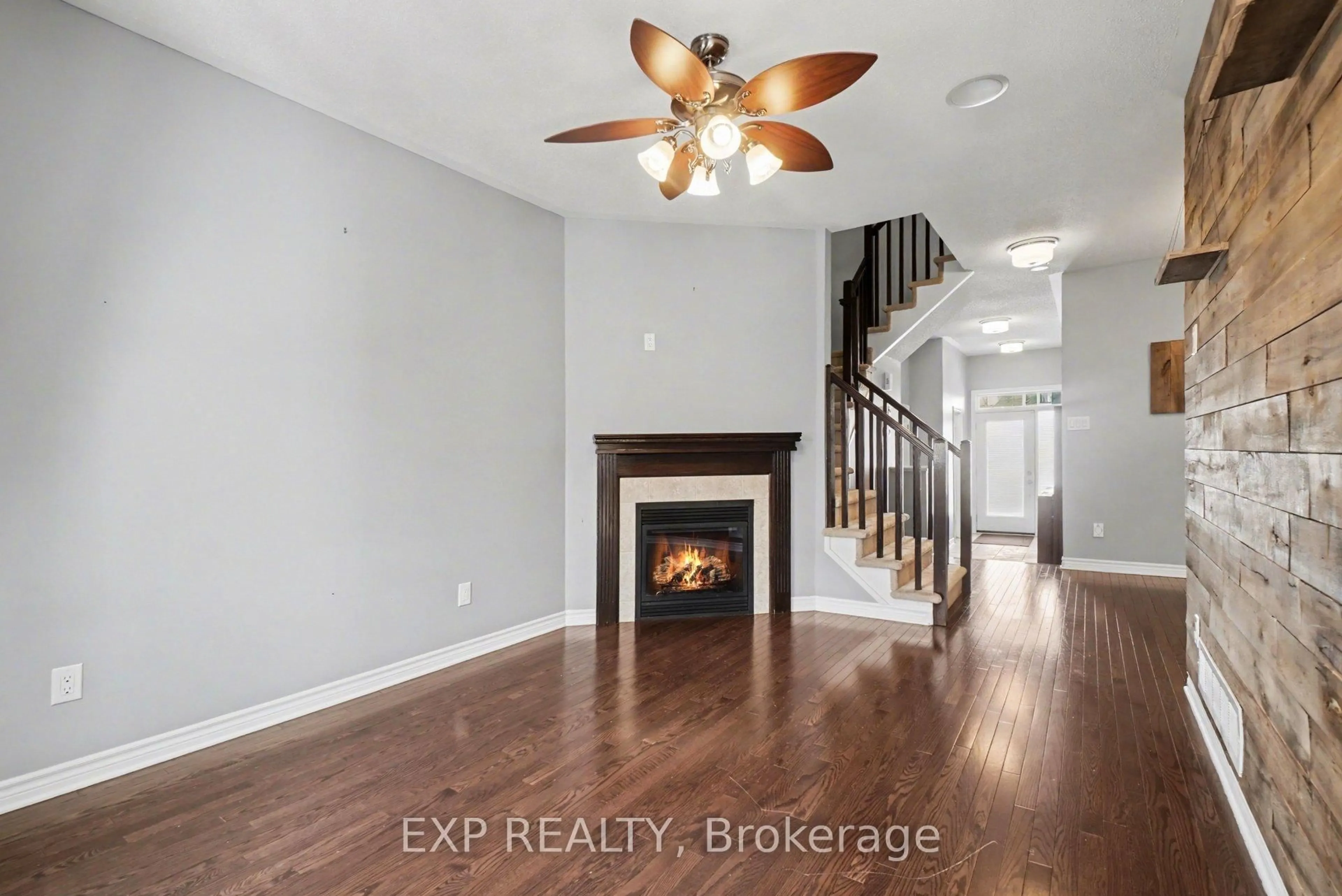 Unknown for 180 Flat Sedge Cres, Ottawa Ontario K1T 0G9