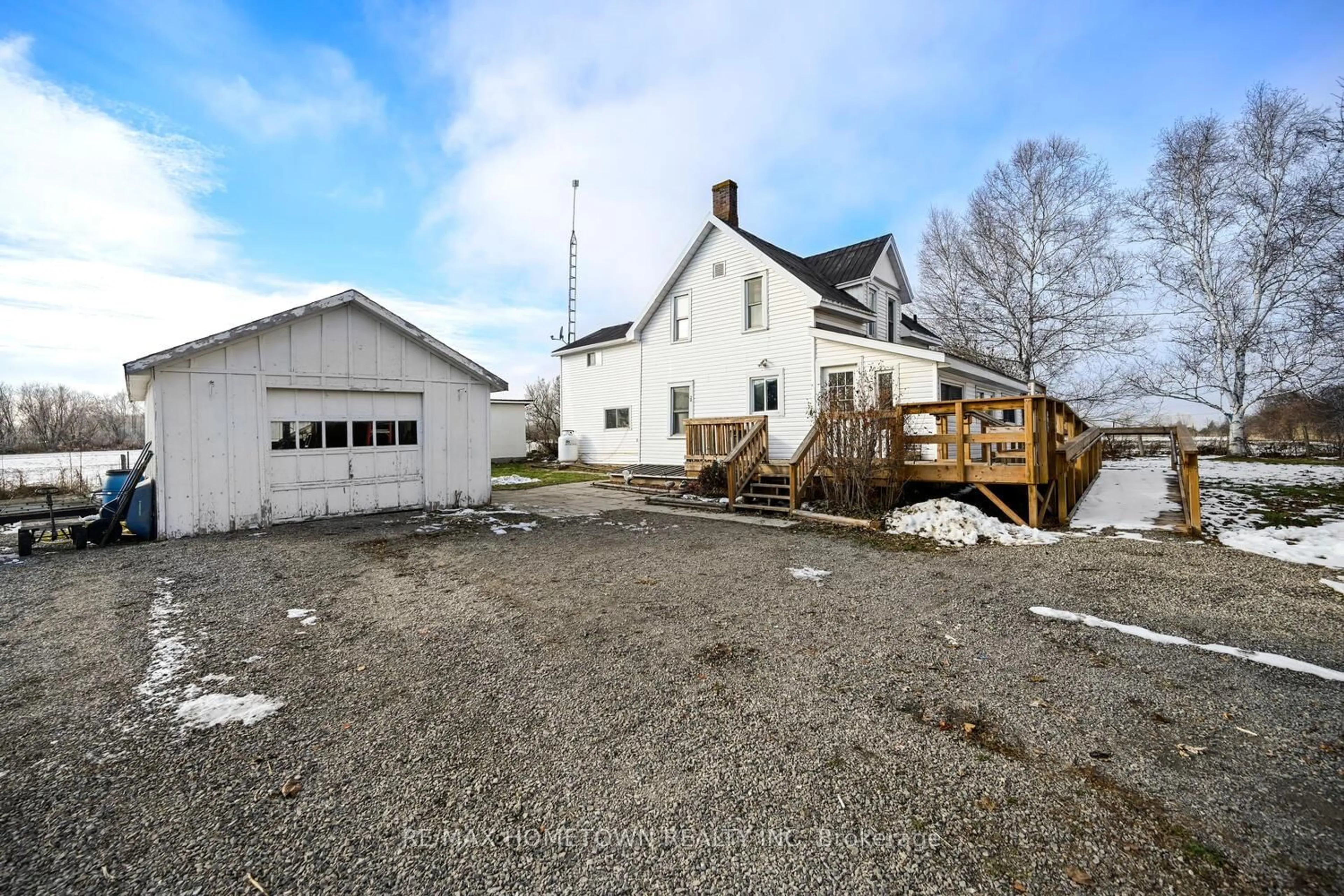 A pic from outside/outdoor area/front of a property/back of a property/a pic from drone, building for 6482 County Road 7 Rd, Elizabethtown-Kitley Ontario K6V 5T4