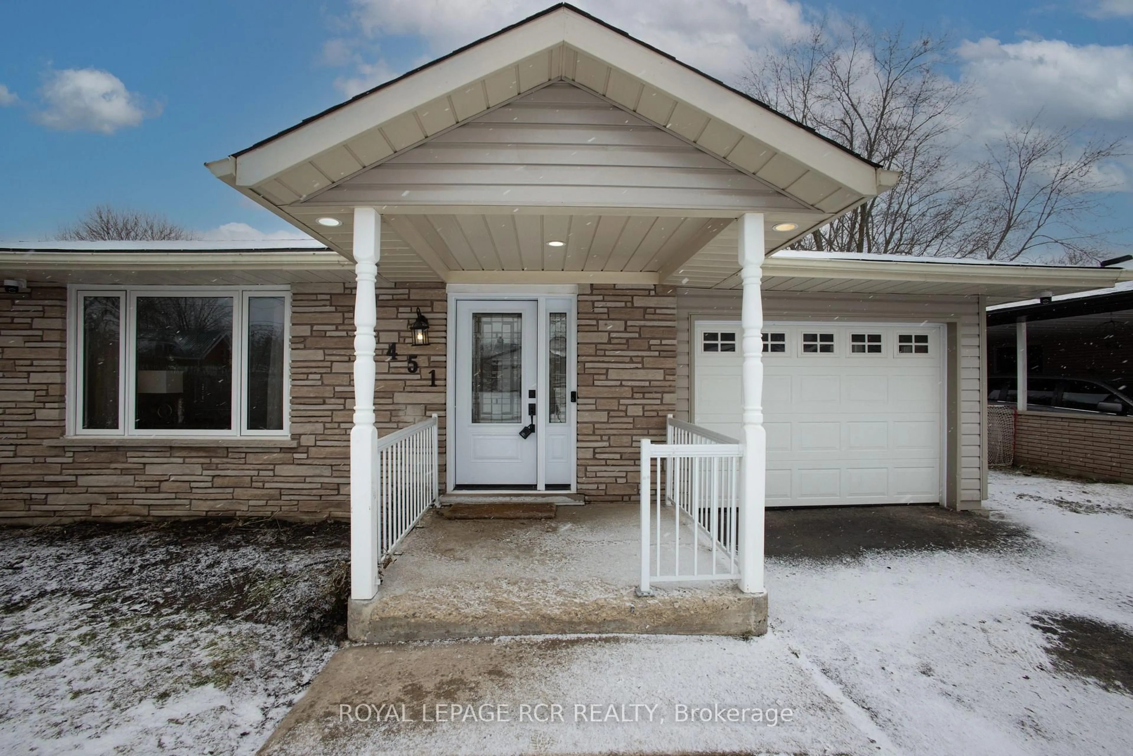 Unknown for 451 William St, Wellington North Ontario N0G 2L3