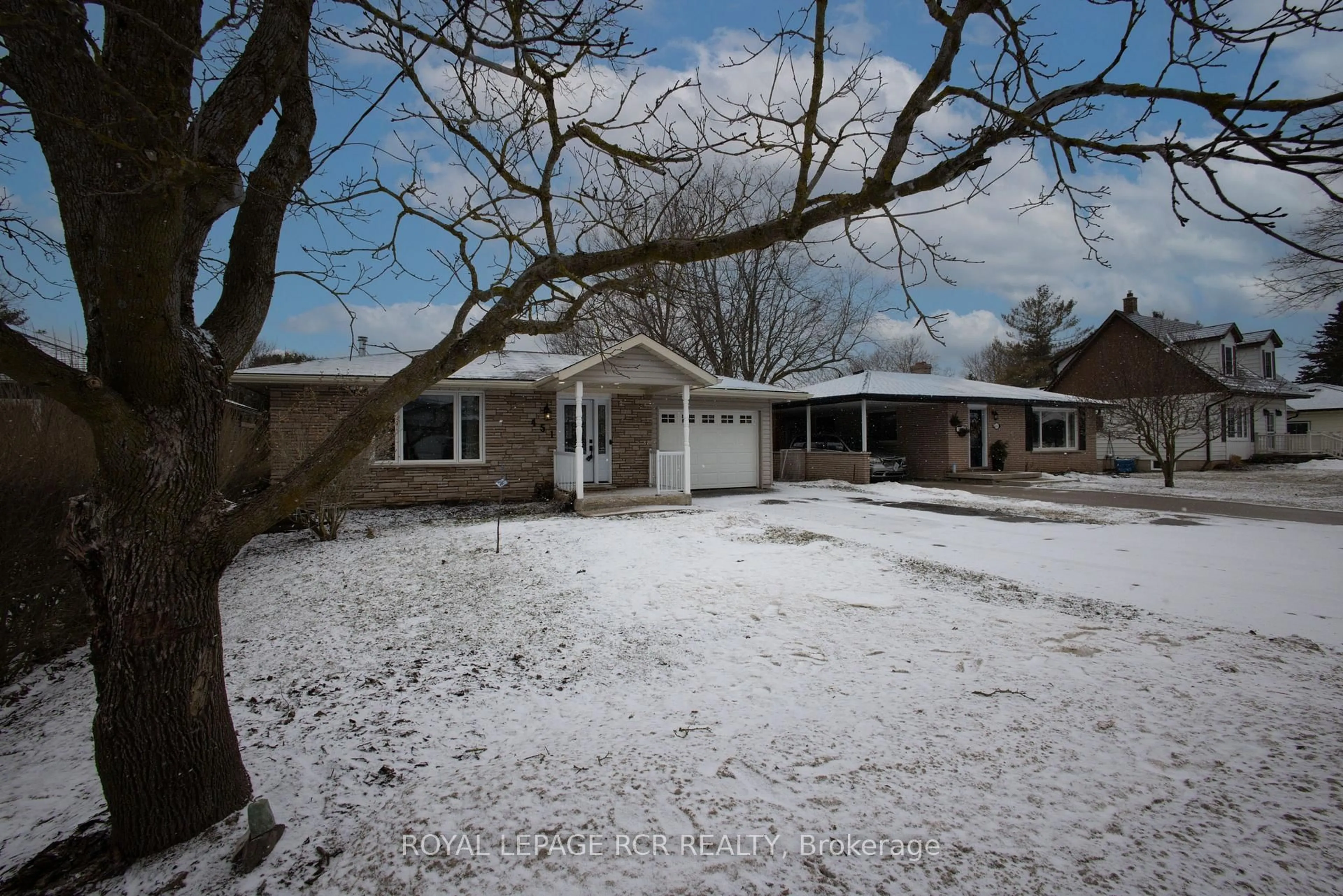 A pic from outside/outdoor area/front of a property/back of a property/a pic from drone, street for 451 William St, Wellington North Ontario N0G 2L3