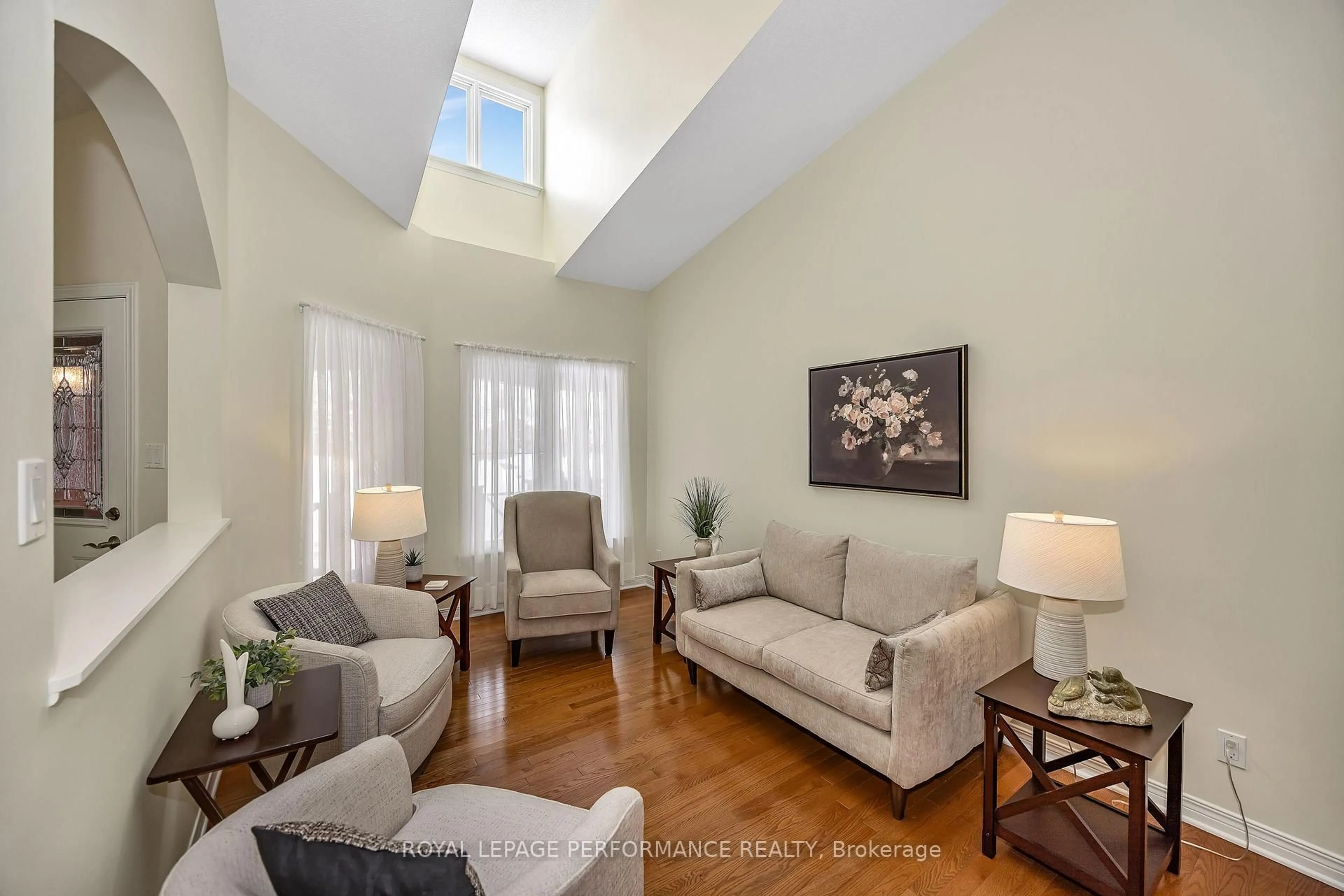 Living room with furniture, unknown for 49 Peregrine Cres, Kanata Ontario K2M 2T2