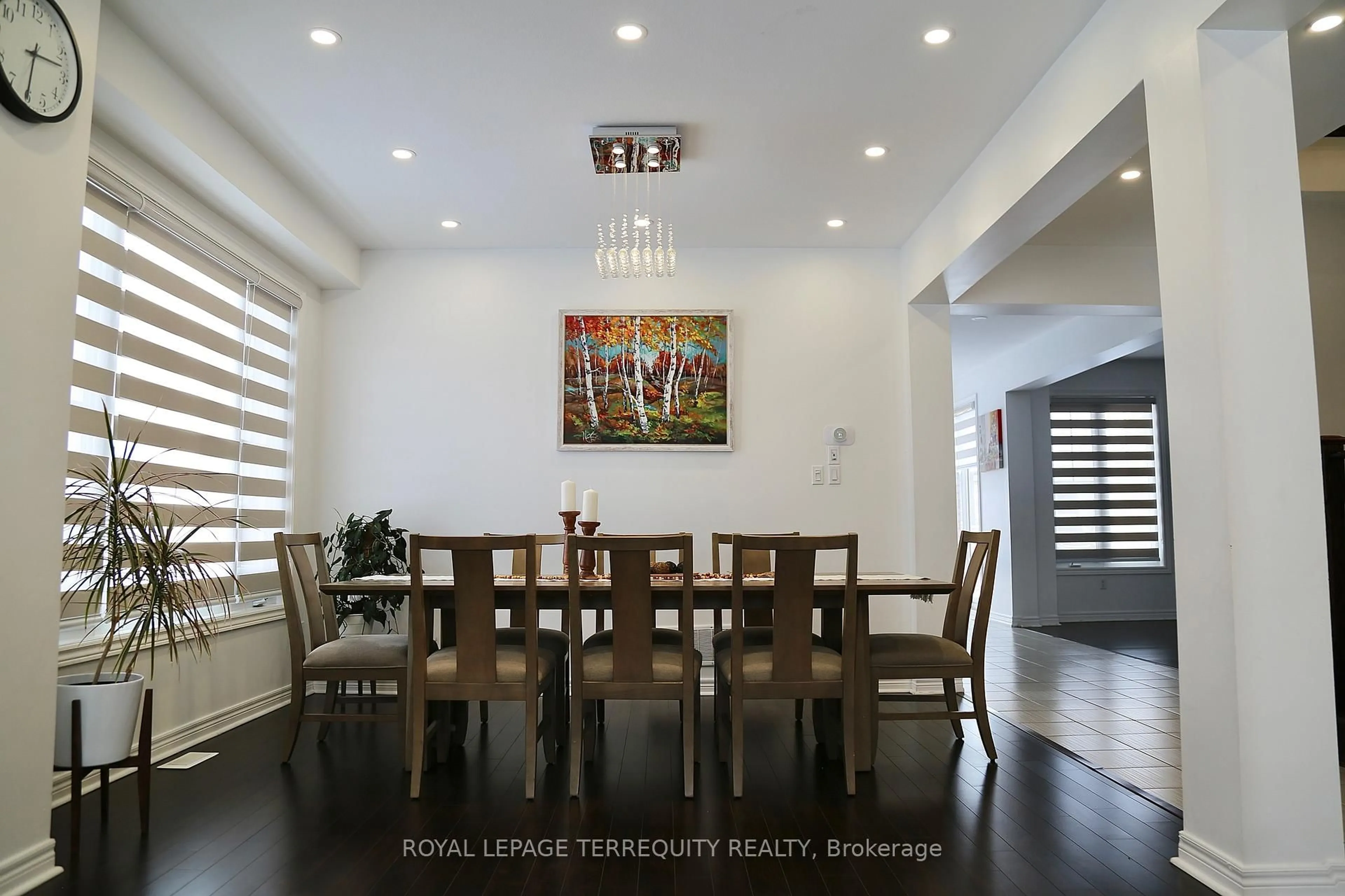 Dining room, wood/laminate floor for 6244 St Michael Ave, Niagara Falls Ontario L2H 0C8