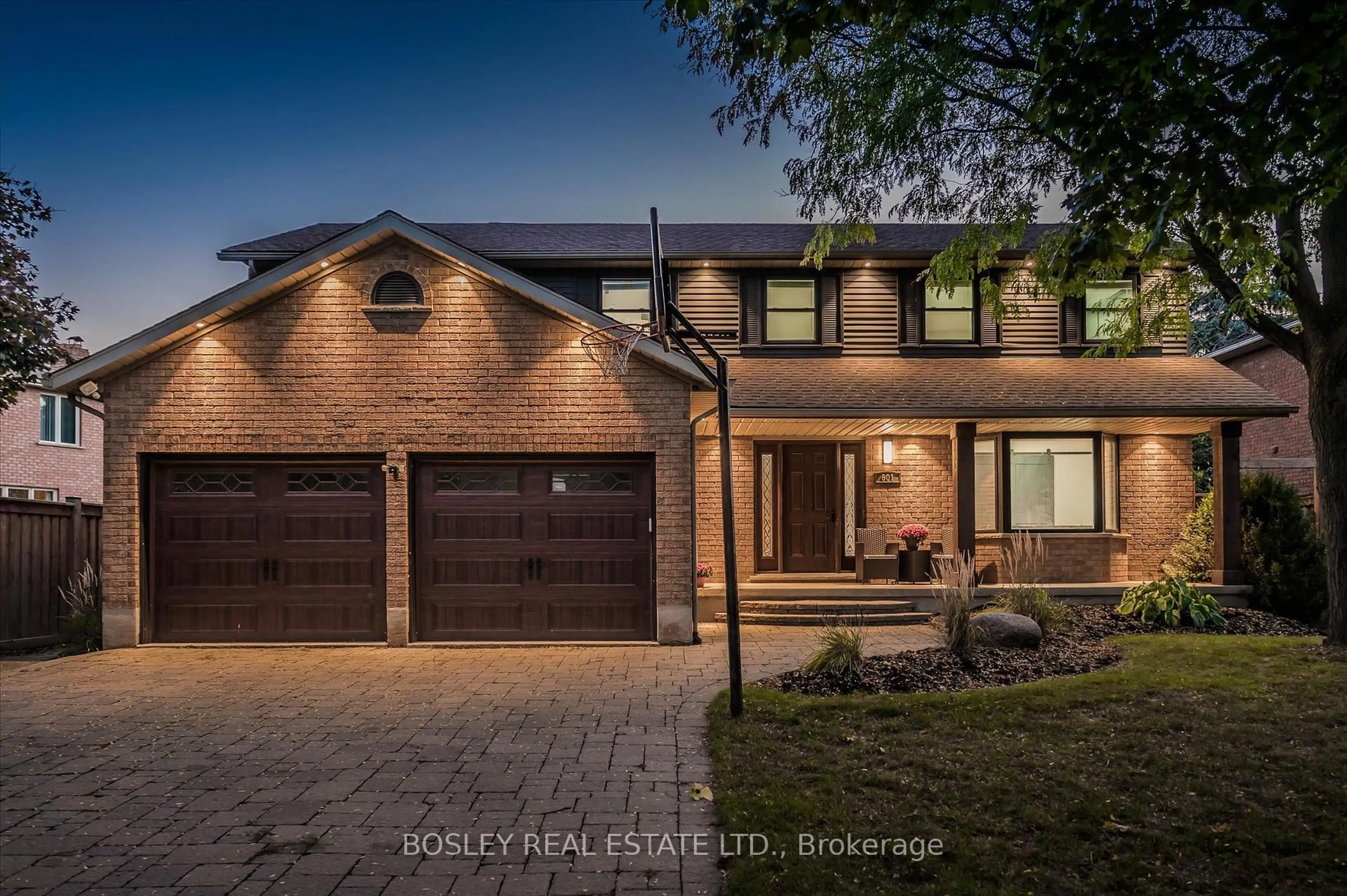 Home with brick exterior material, street for 601 Sandringham Dr, Waterloo Ontario N2K 3L5