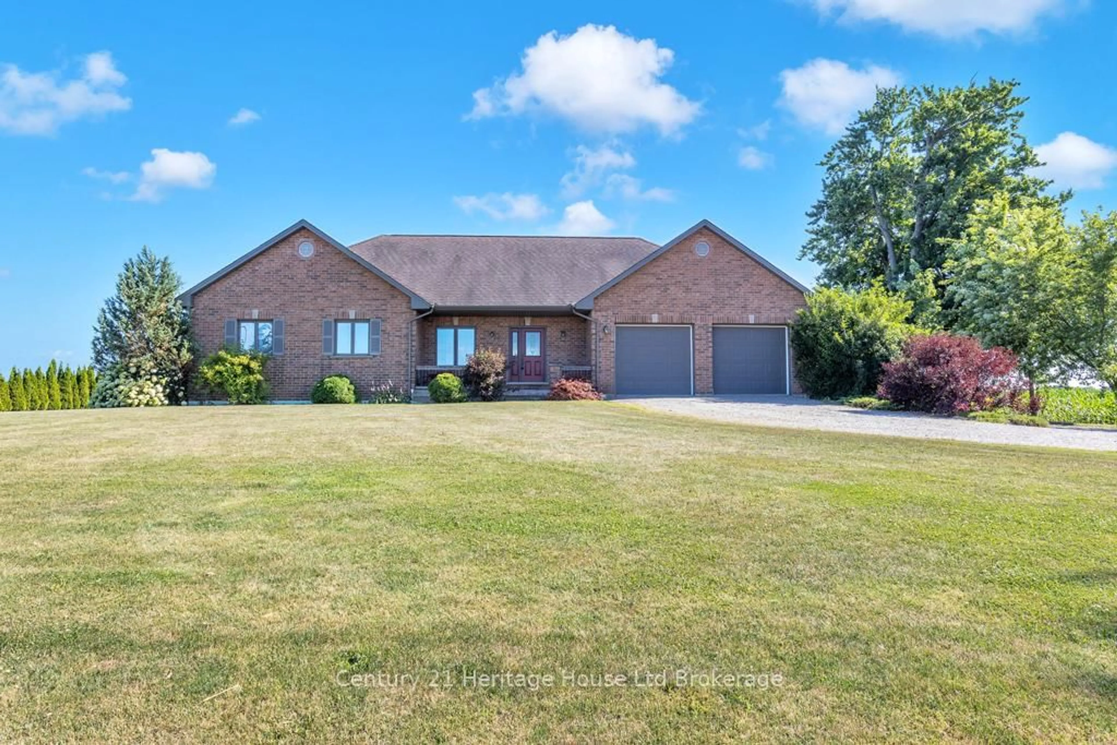 A pic from outside/outdoor area/front of a property/back of a property/a pic from drone, street for 11069 Rogers Rd, Malahide Ontario N5H 2R6