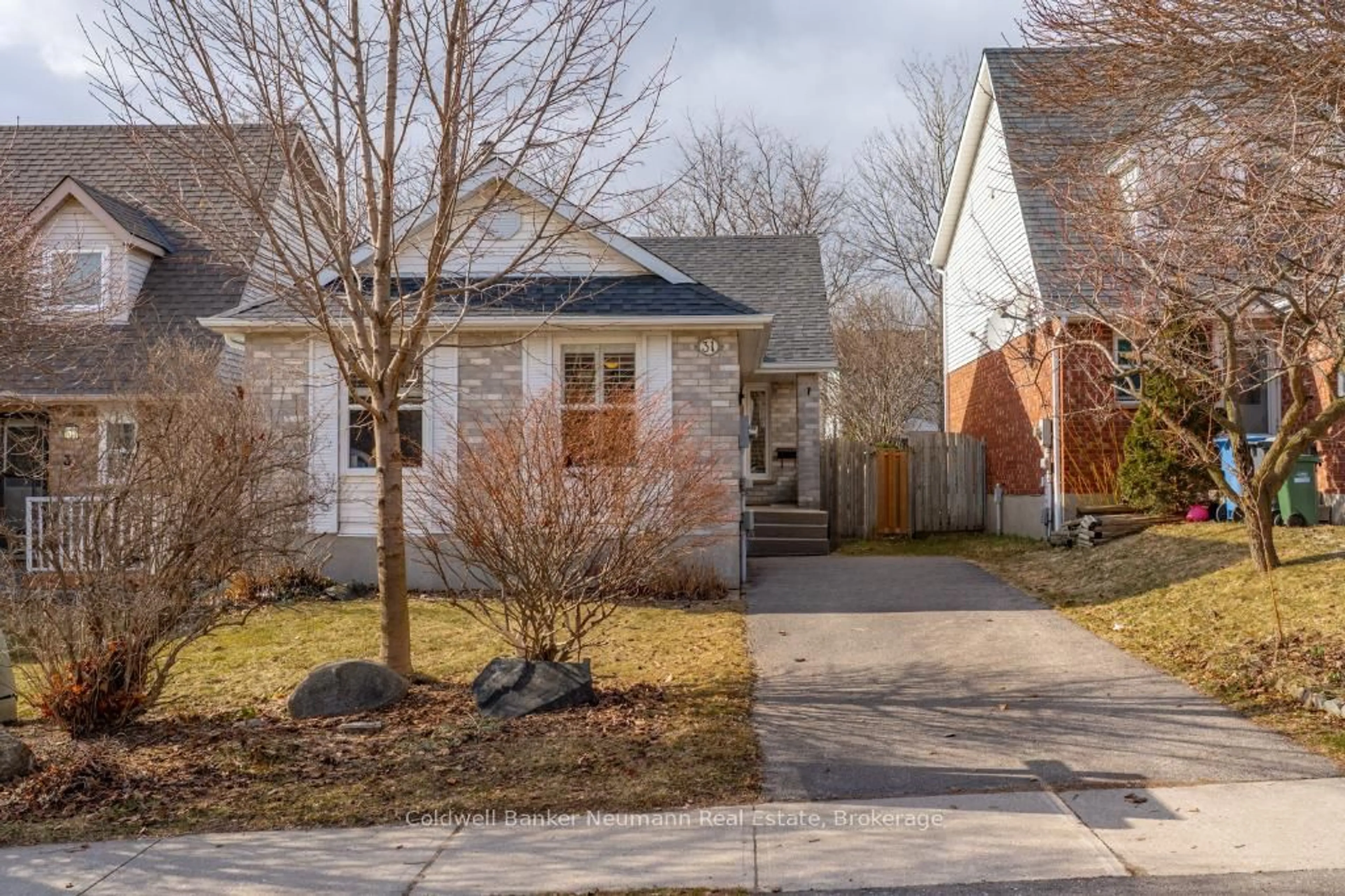 Home with brick exterior material, street for 31 Rodgers Rd, Guelph Ontario N1G 4V5