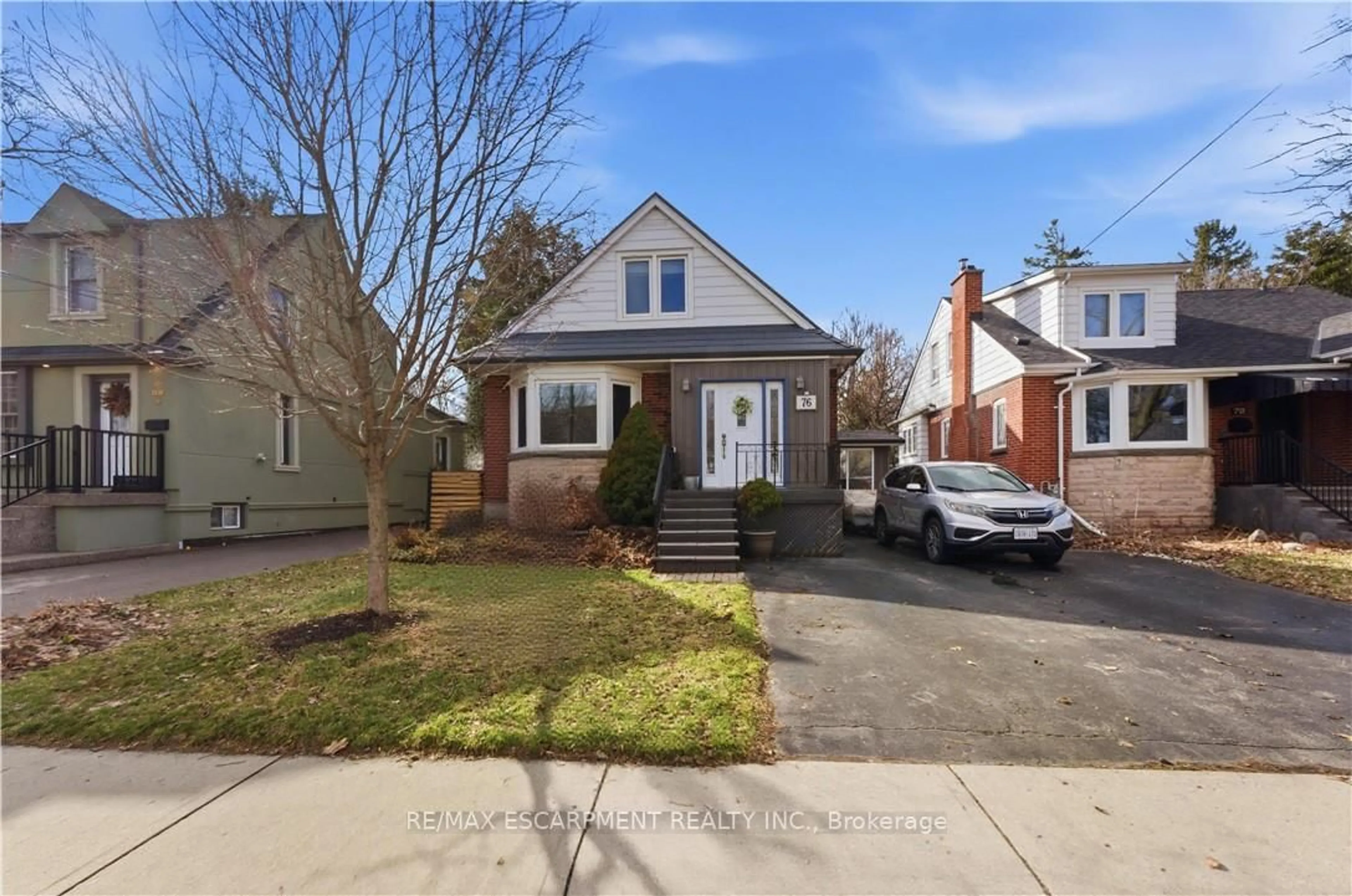 Home with brick exterior material, street for 76 Knyvet Ave, Hamilton Ontario L9A 3J5