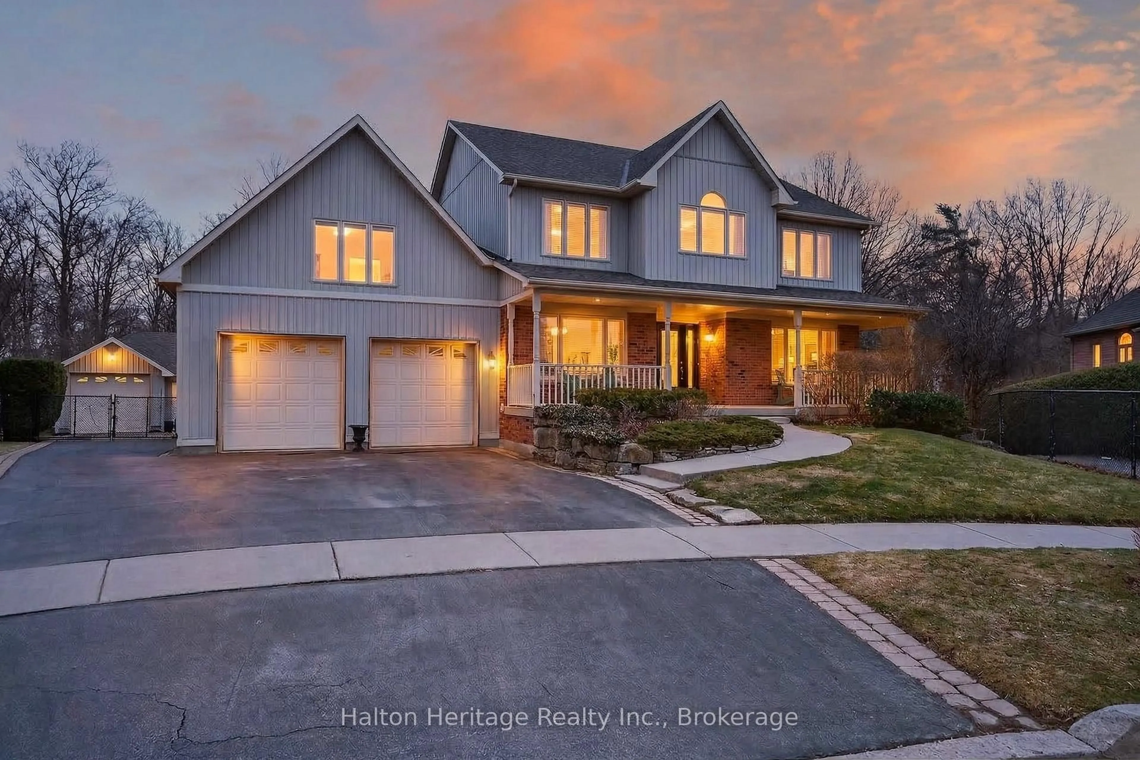 Unknown for 136 Grindstone Way, Hamilton Ontario L9H 7B8