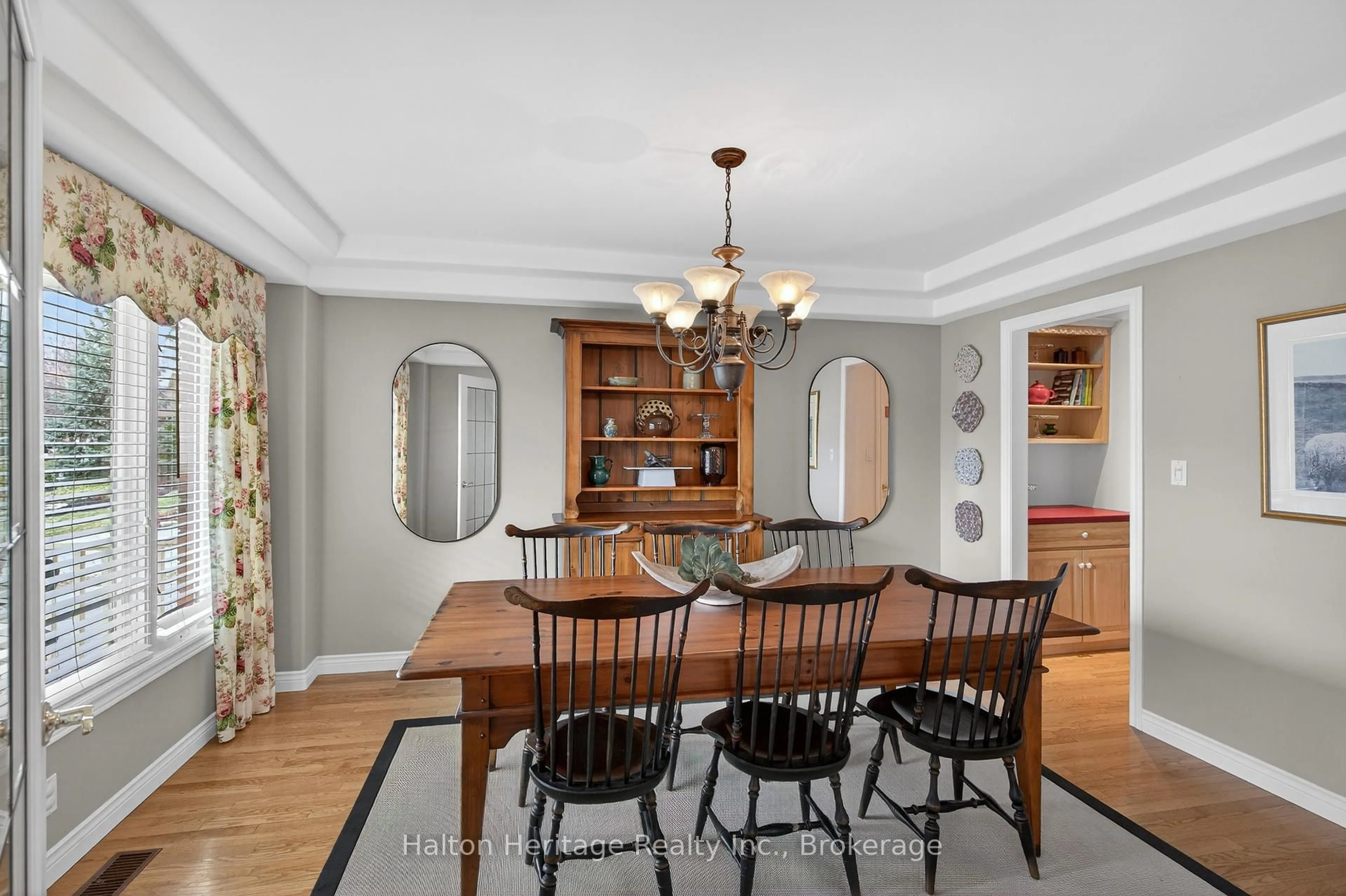 Unknown for 136 Grindstone Way, Hamilton Ontario L9H 7B8