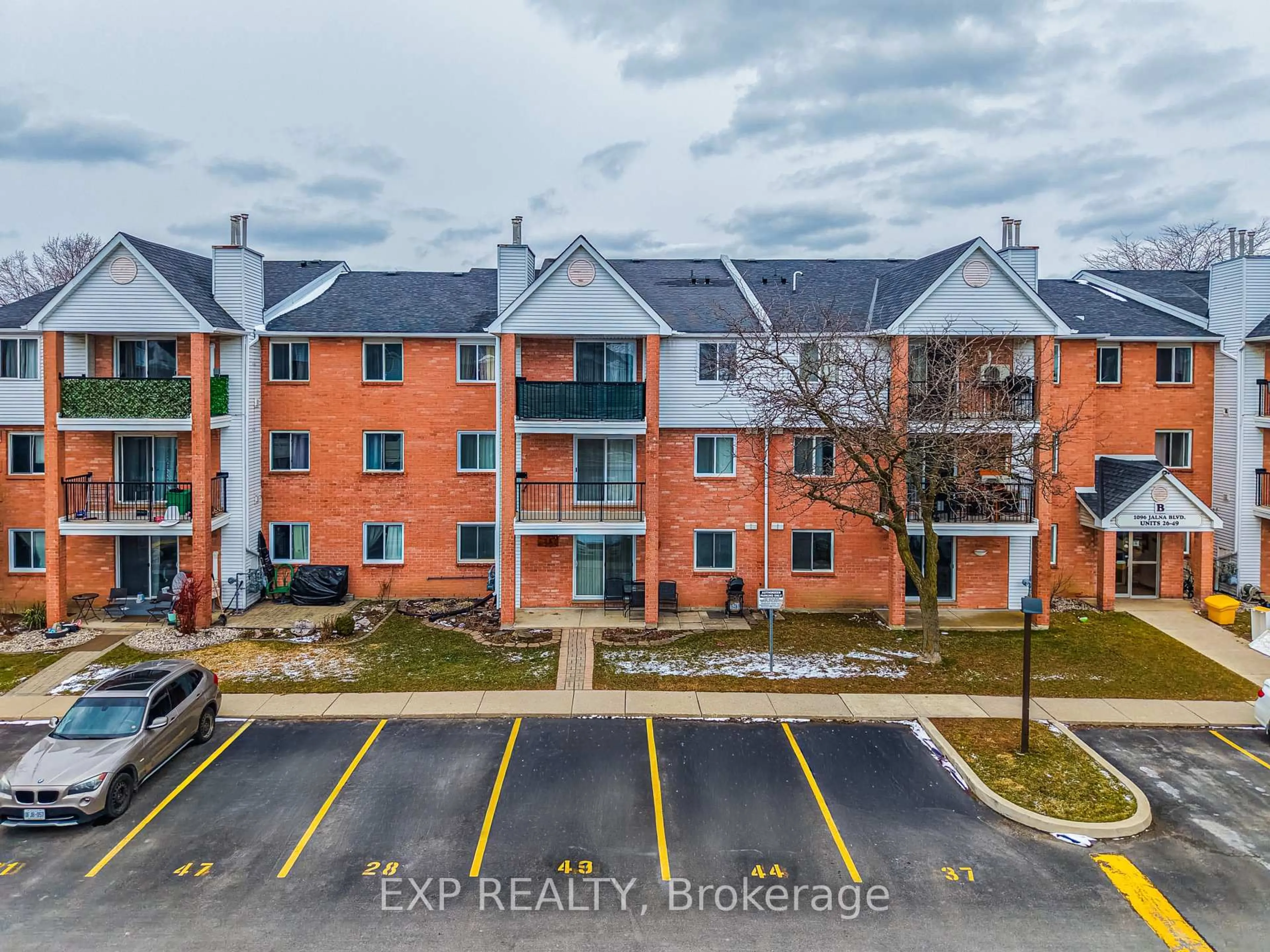 Unknown for 1096 Jalna Blvd #28, London South Ontario N6E 3B8