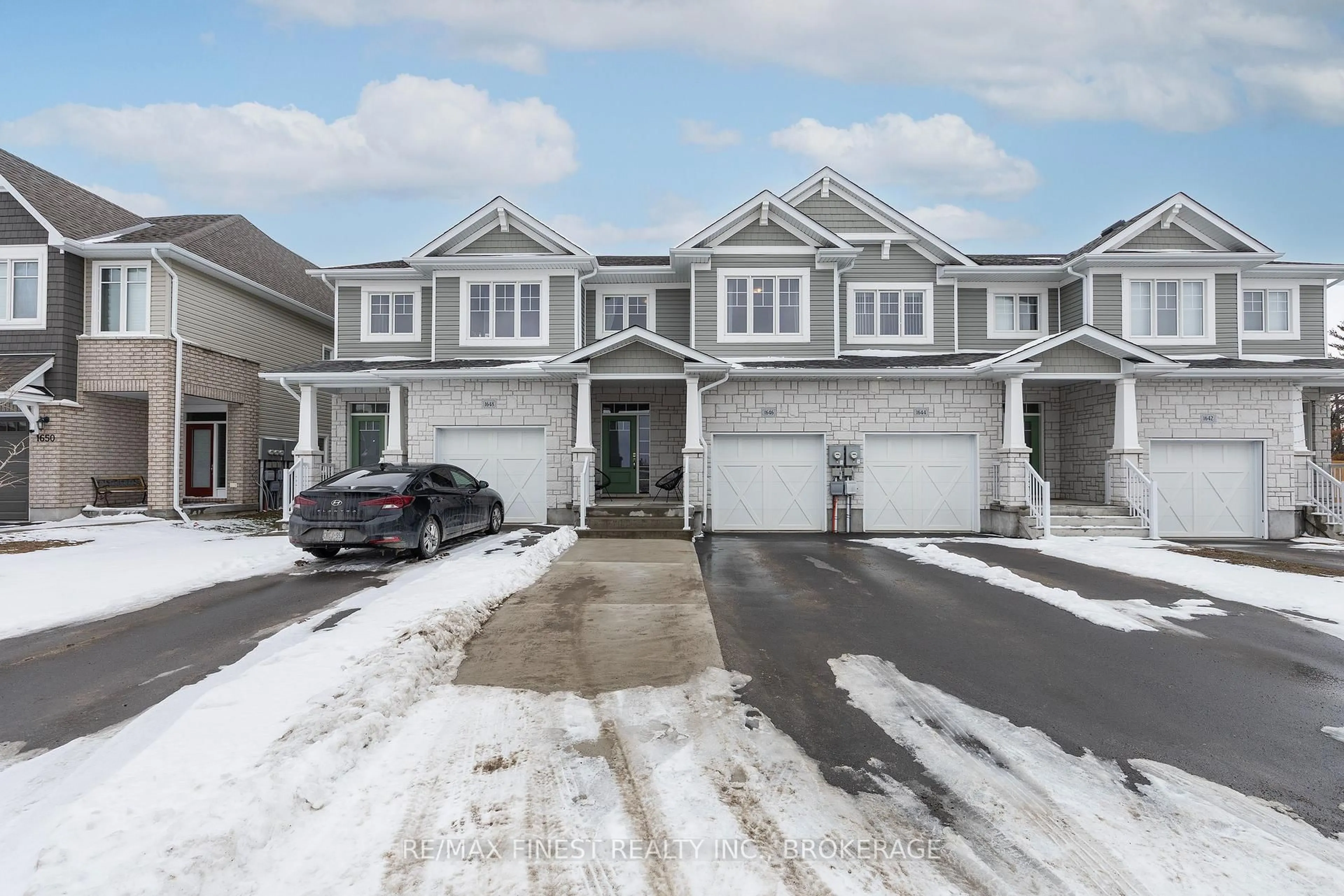 Unknown for 1646 TENLEY Dr, Kingston Ontario K7P 0S4