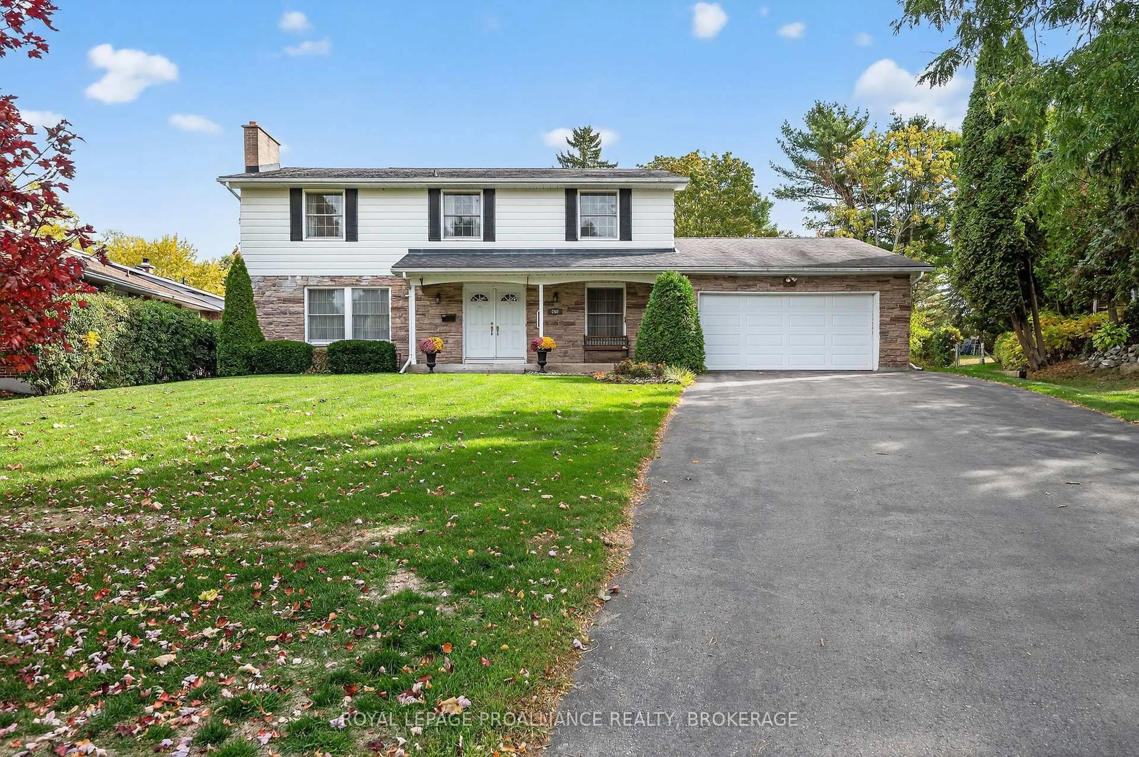 Unknown for 259 Fairway Hill Cres, Kingston Ontario K7M 2B5