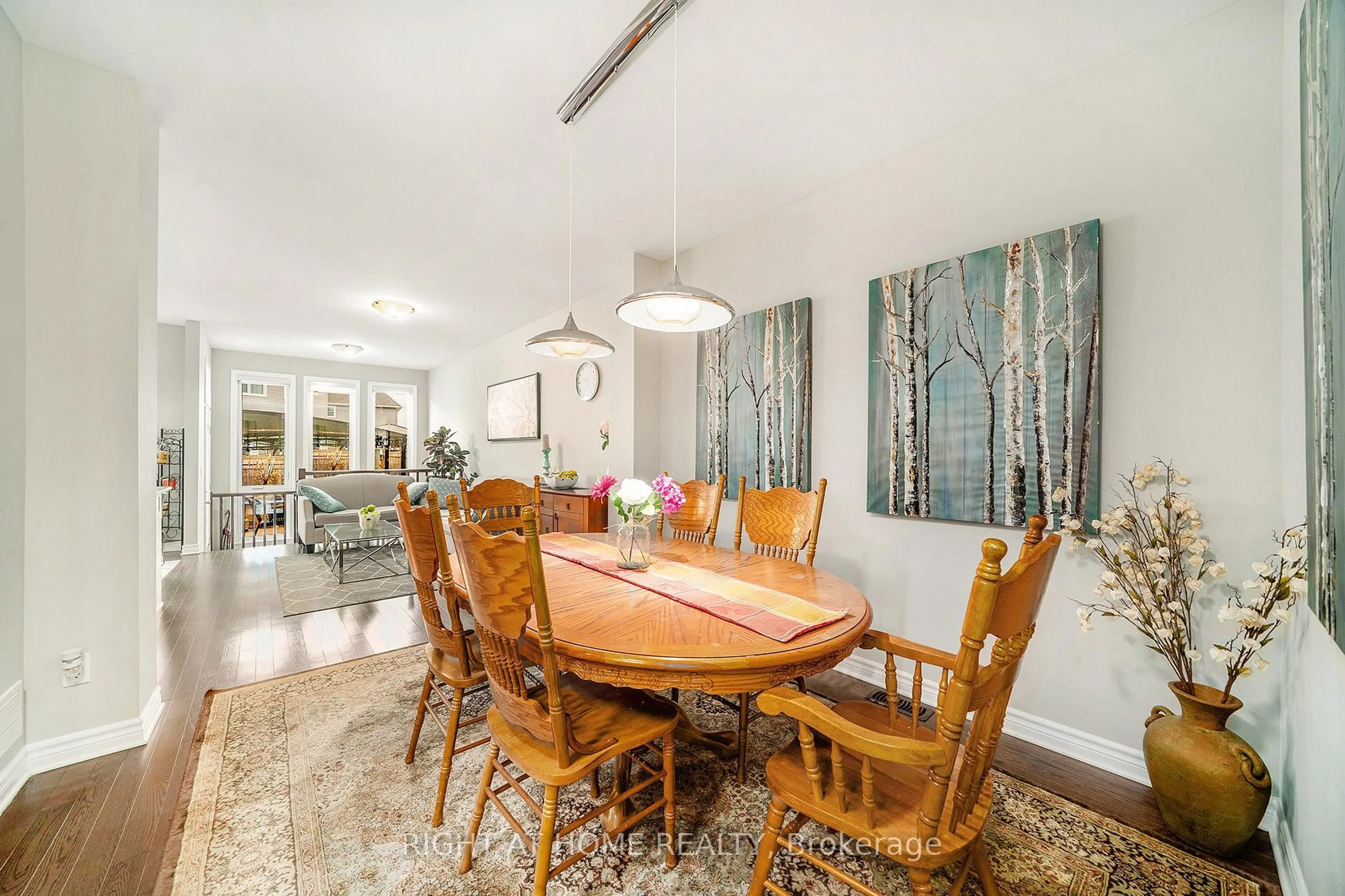 Dining room, unknown for 699 Sora Way, Ottawa Ontario K1T 0R3