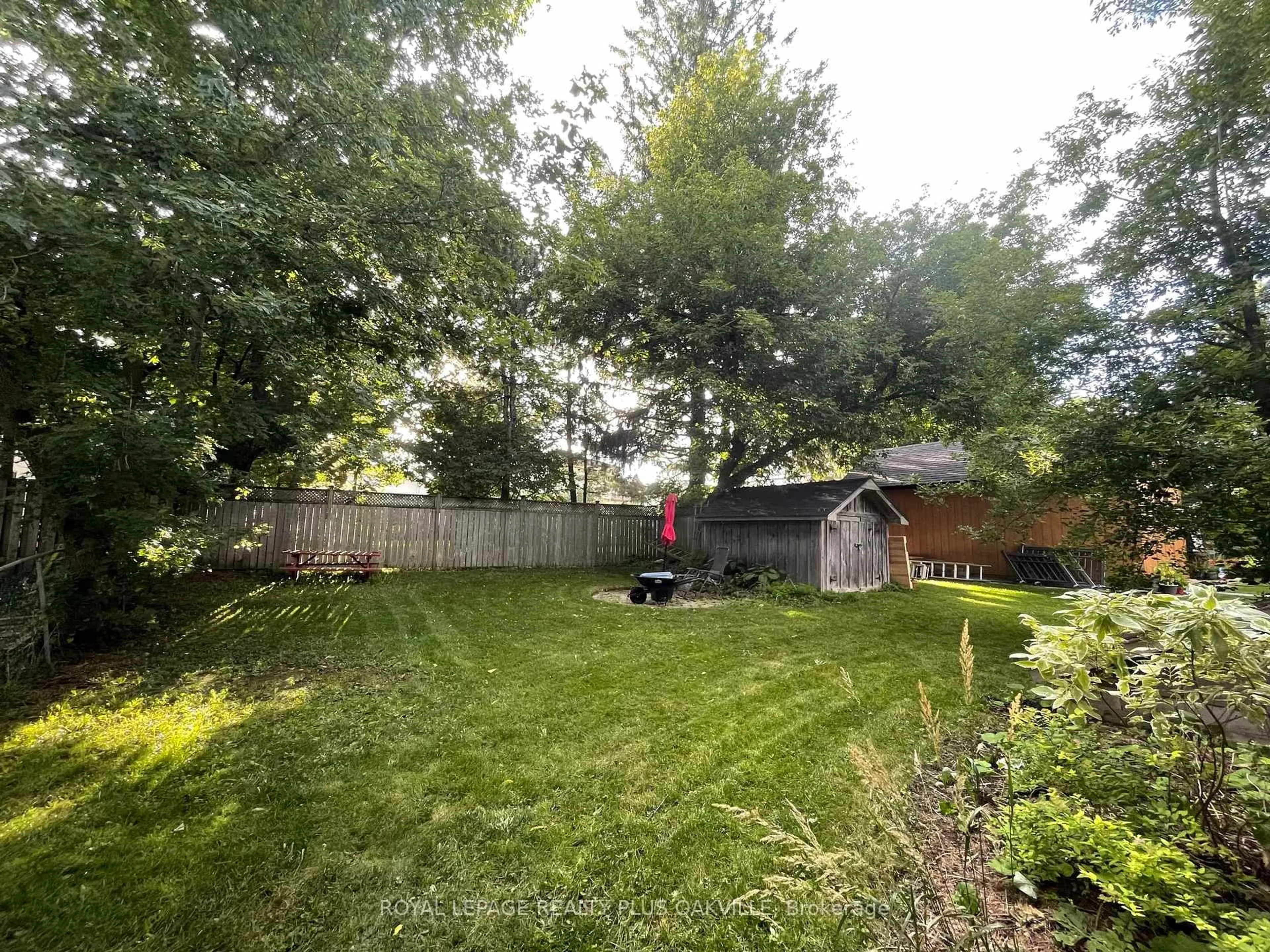 Unknown for 62 Crozier St, East Luther Grand Valley Ontario L9W 5N6