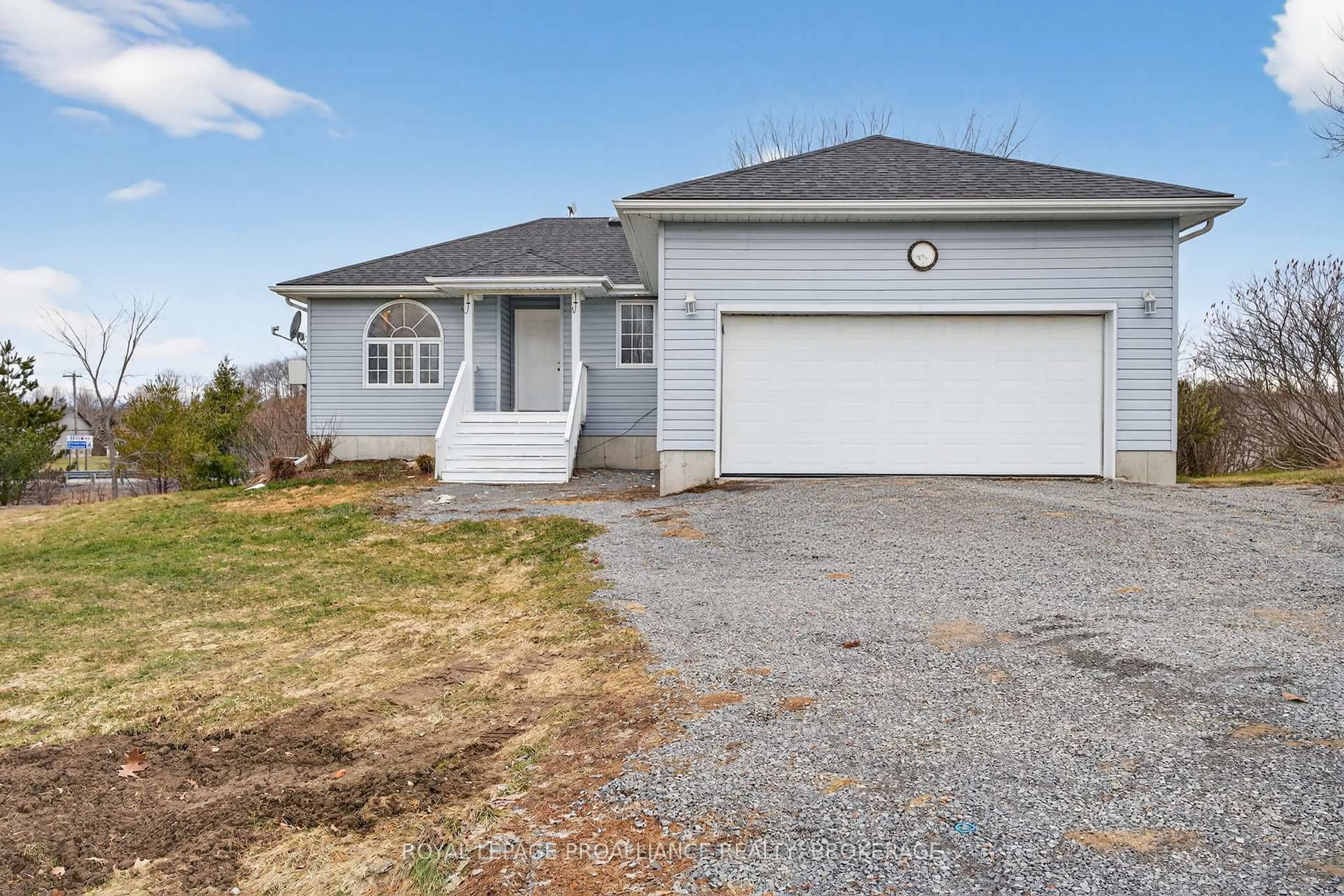 Home with vinyl exterior material, street for 3081 Barnaby Crt, Battersea Ontario K0H 1H0