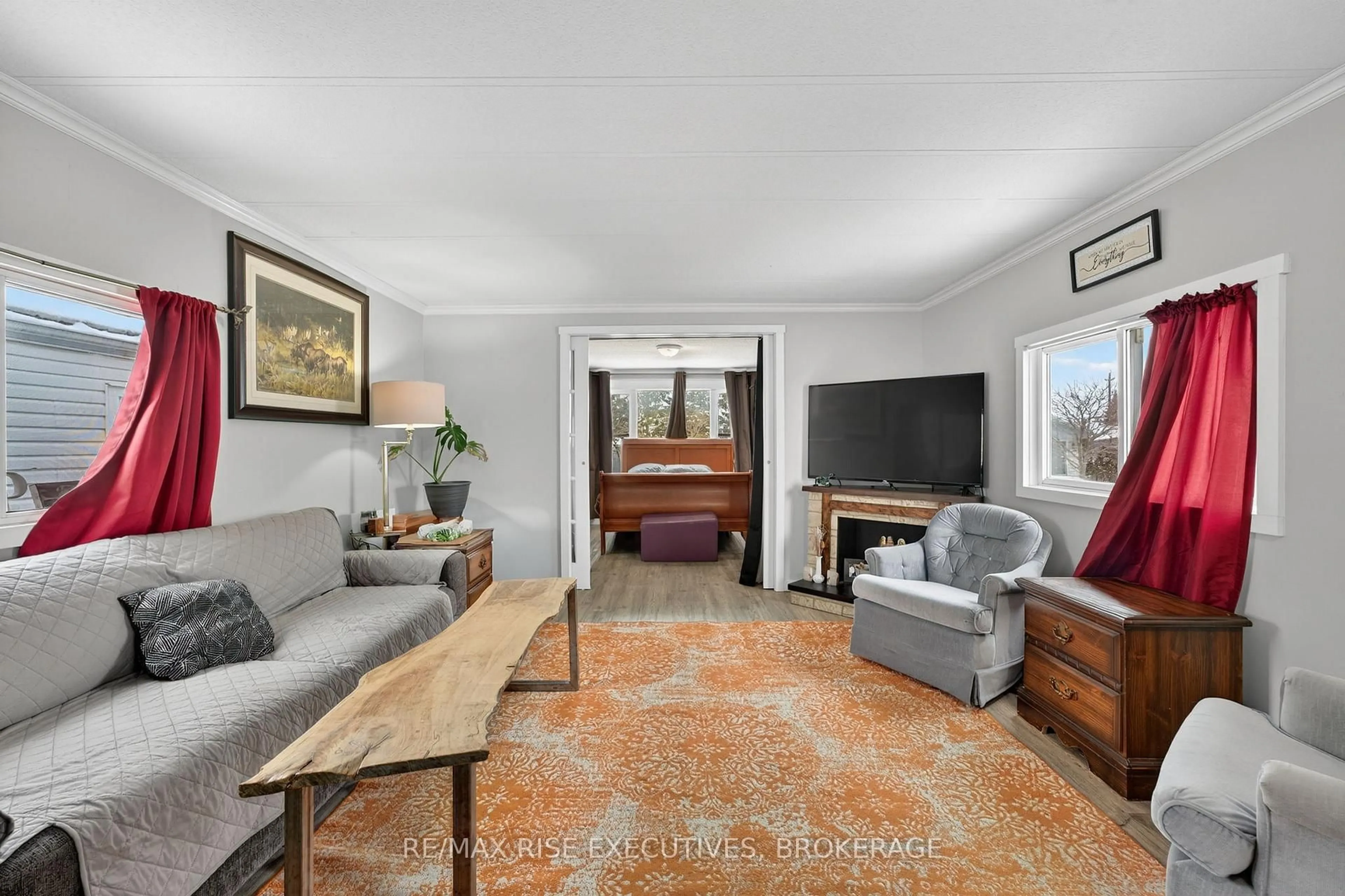 Living room with furniture, unknown for 4 Cedar St, Greater Napanee Ontario K7R 3L1