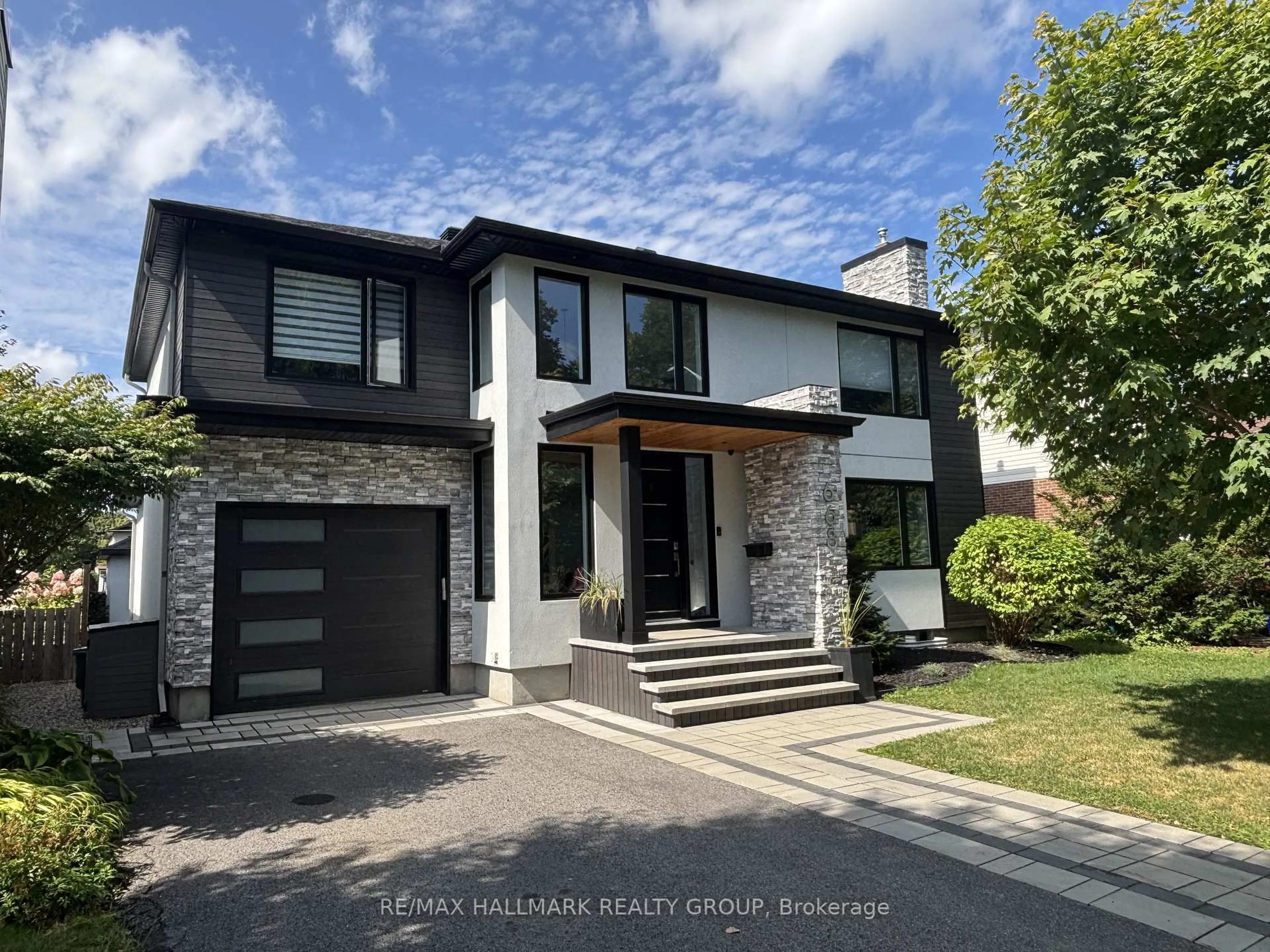 Home with brick exterior material, street for 668 Mansfield Ave, Ottawa Ontario K2A 2T6