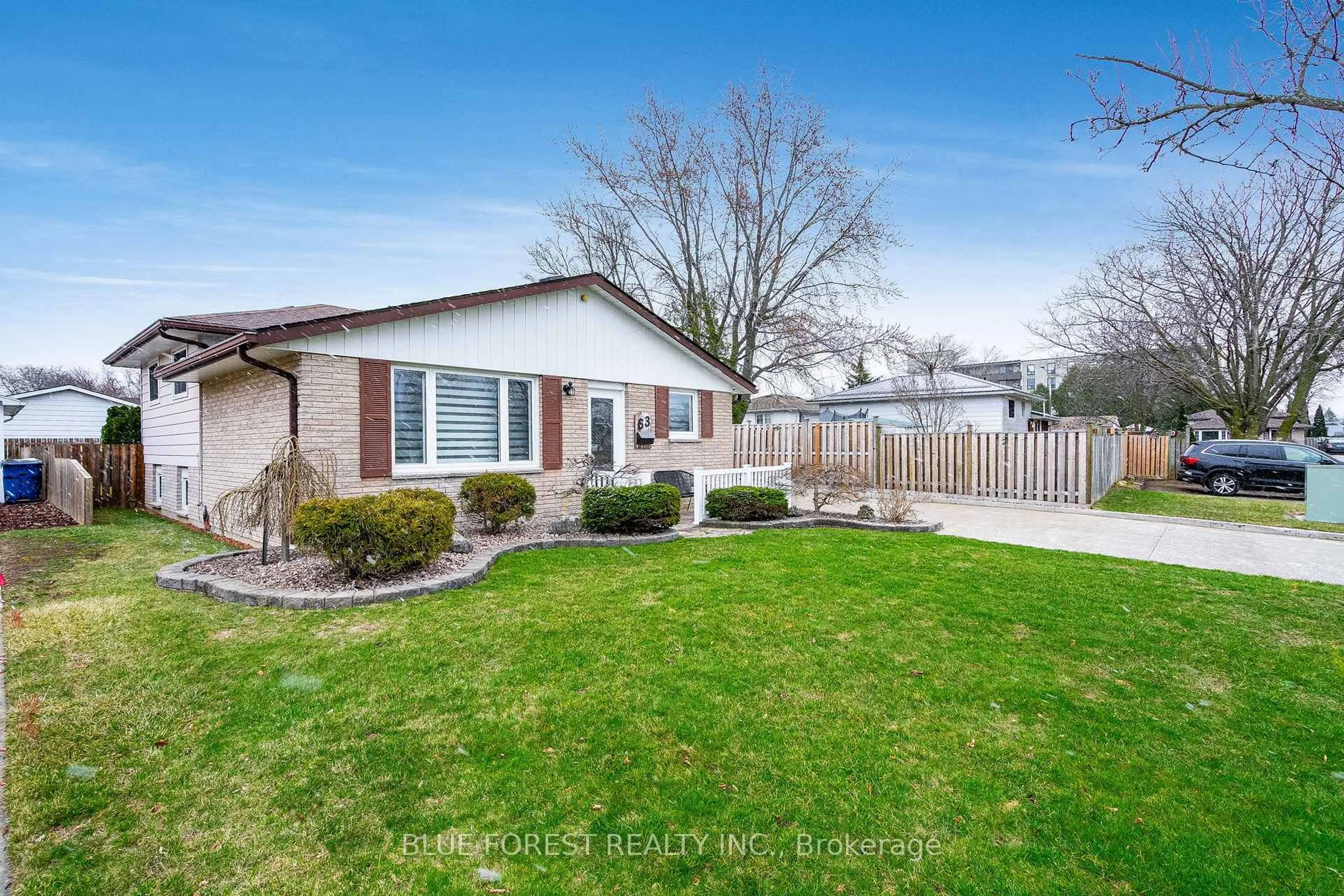 Unknown for 63 Peirone Cres, Chatham-Kent Ontario N7L 4B7