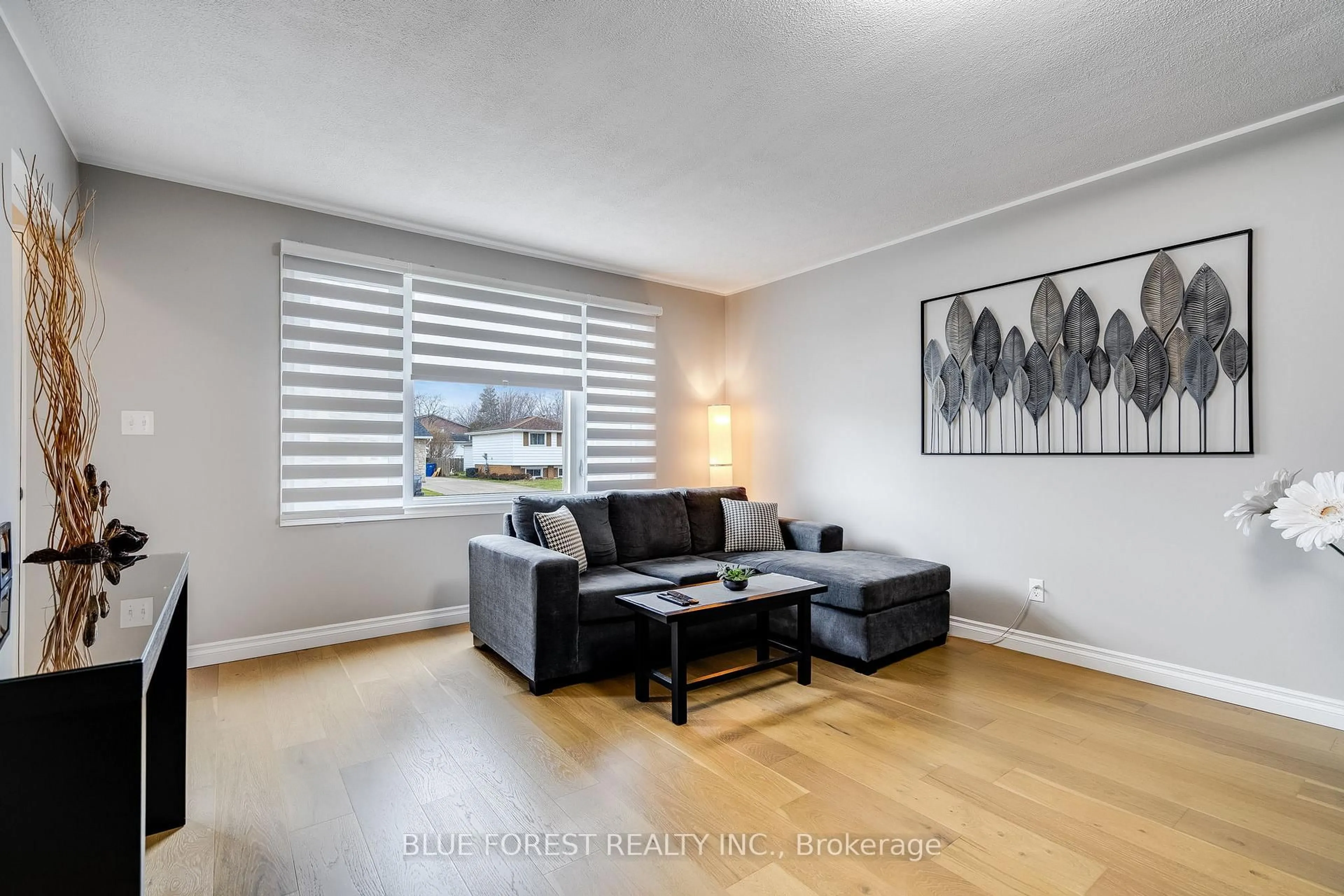 Living room with furniture, unknown for 63 Peirone Cres, Chatham-Kent Ontario N7L 4B7