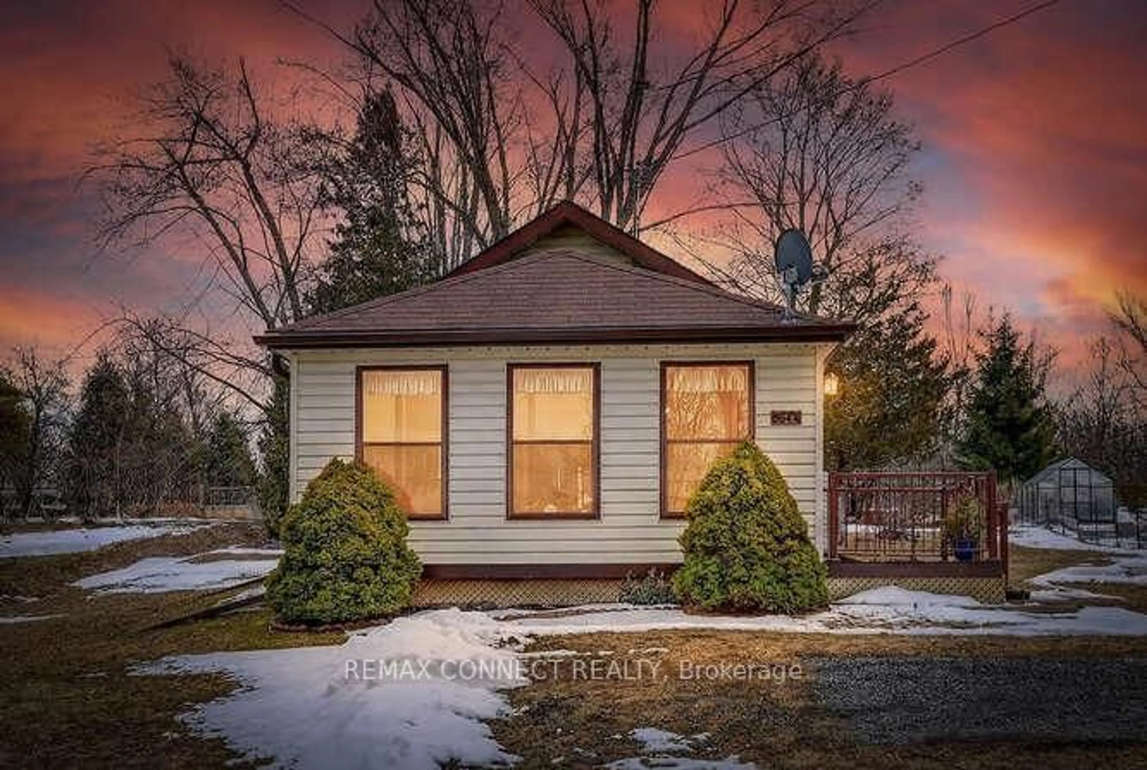 Shed for 60 McGill Dr, Kawartha Lakes Ontario L0B 1K0