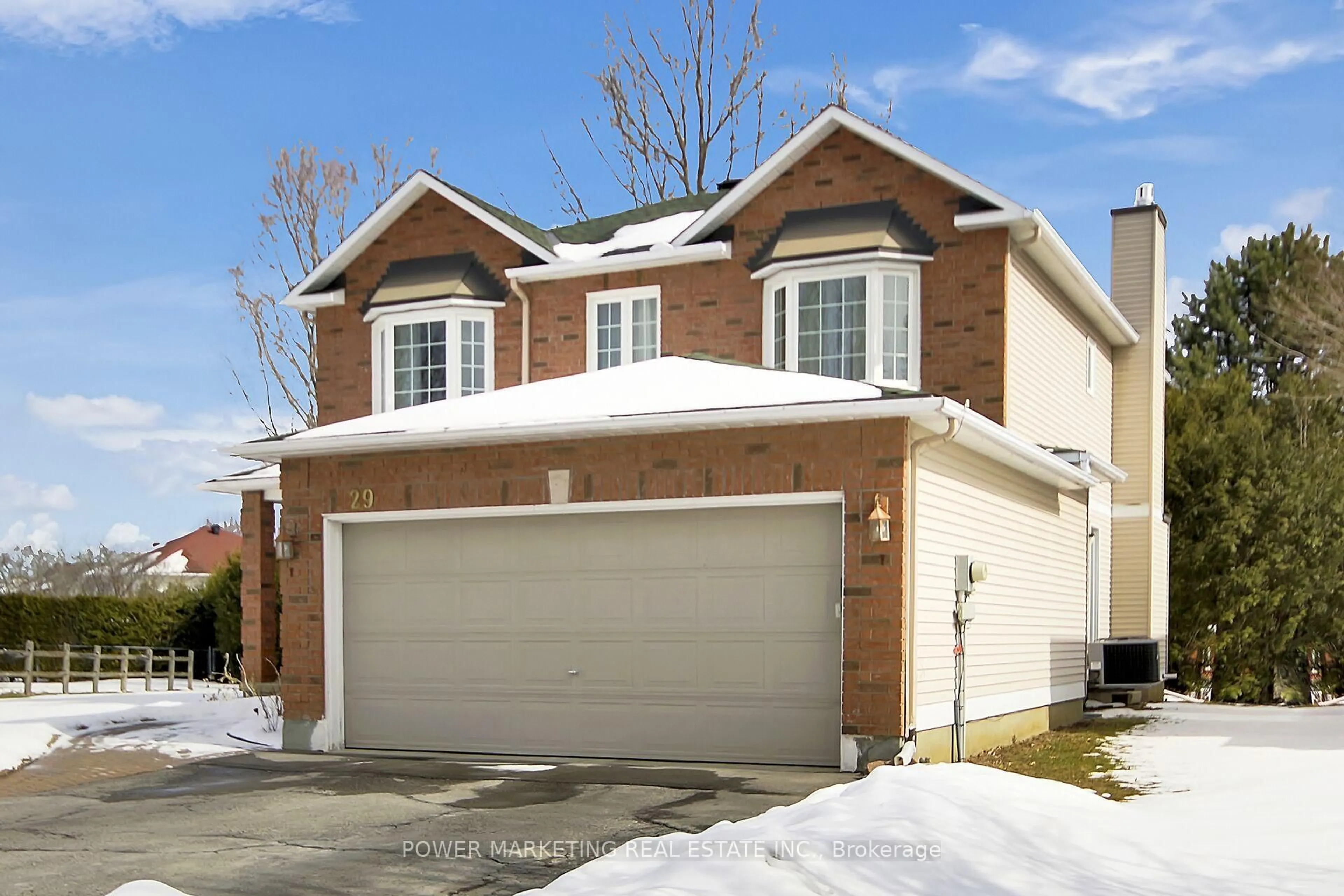 Home with brick exterior material, street for 29 TAJ Crt, Ottawa Ontario K1G 5K7