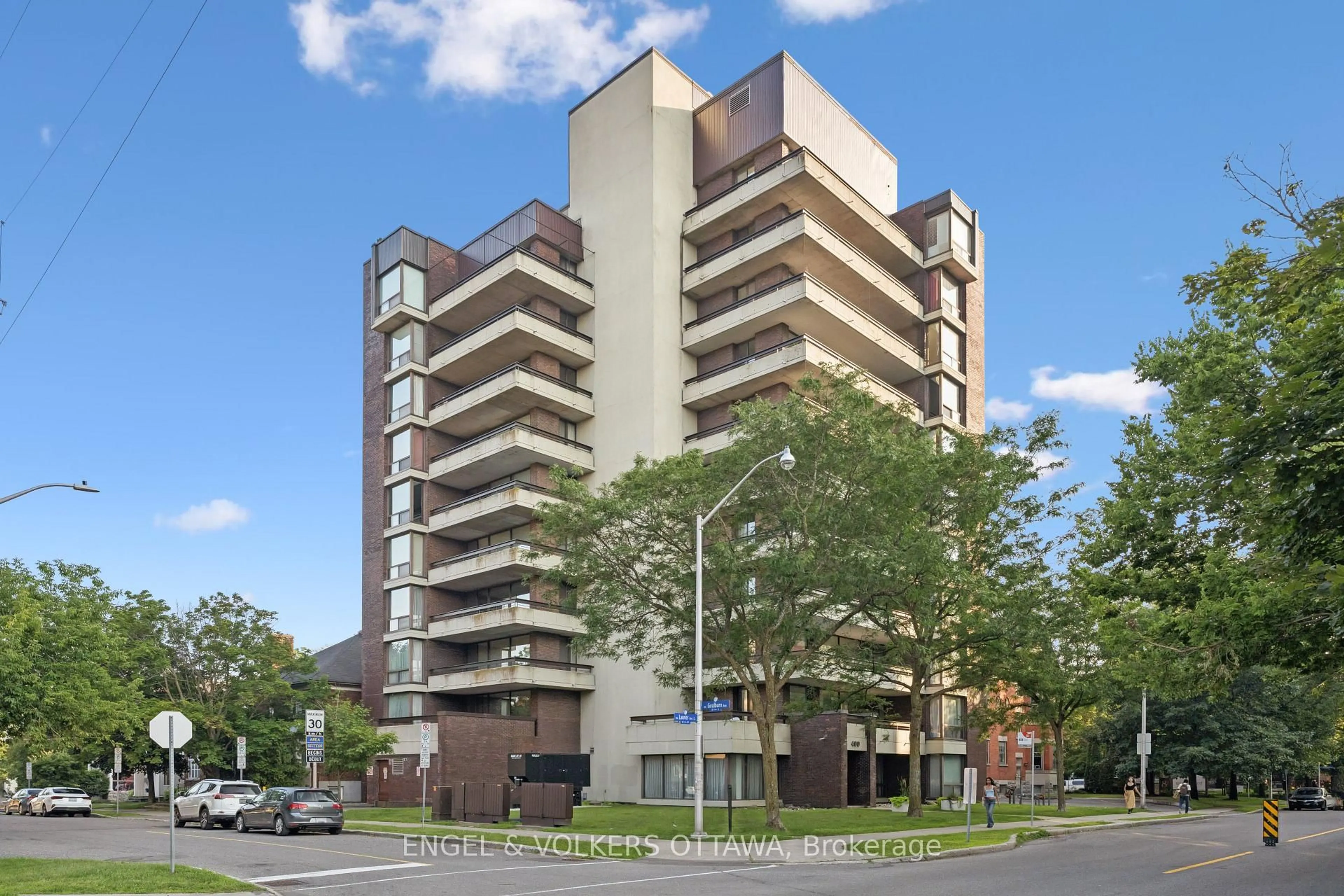 Unknown for 400 Laurier Ave #8A, Ottawa Ontario K1N 8Y2