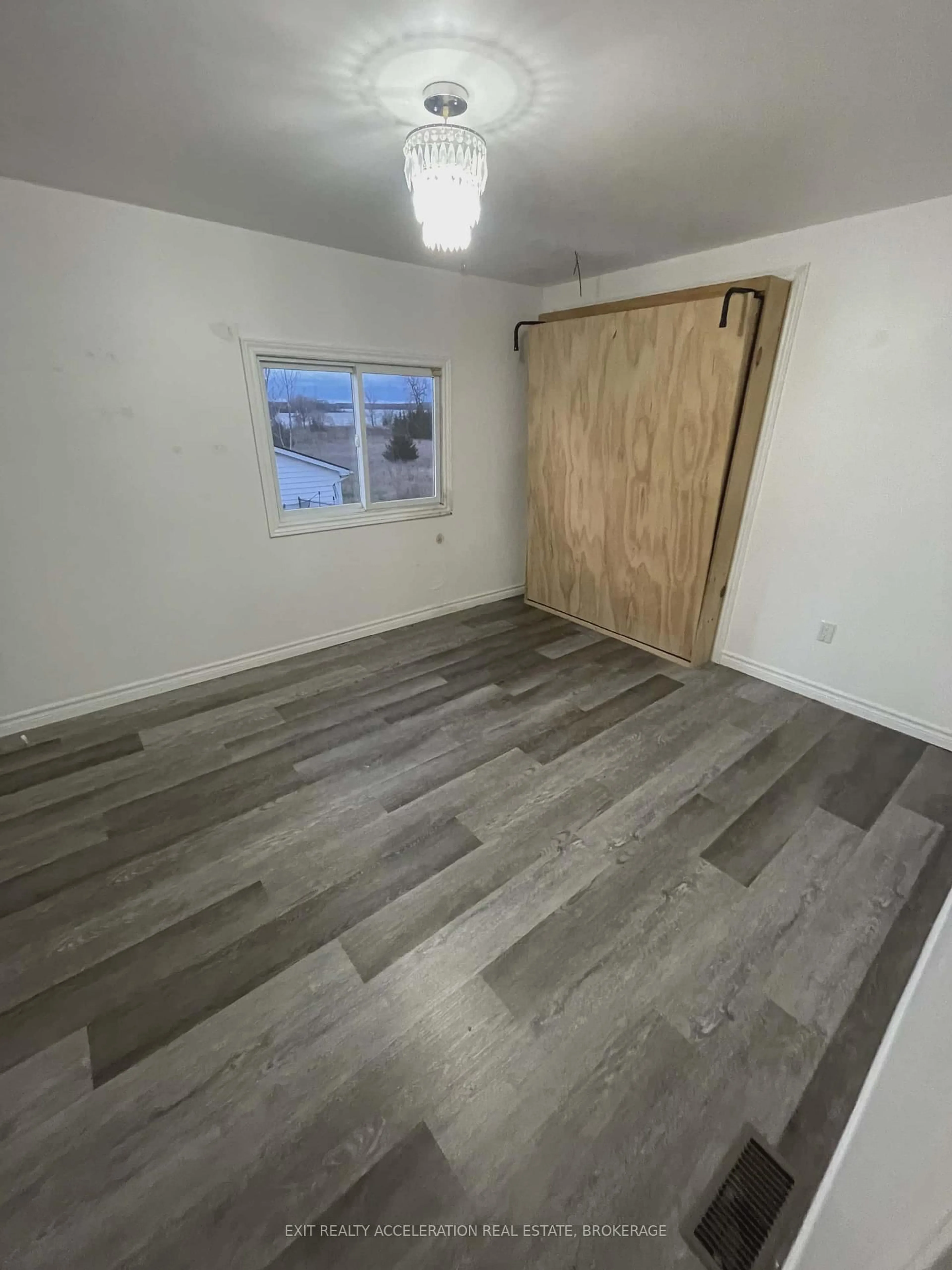 A pic of a room for 38 Main St, Deseronto Ontario K0K 1X0