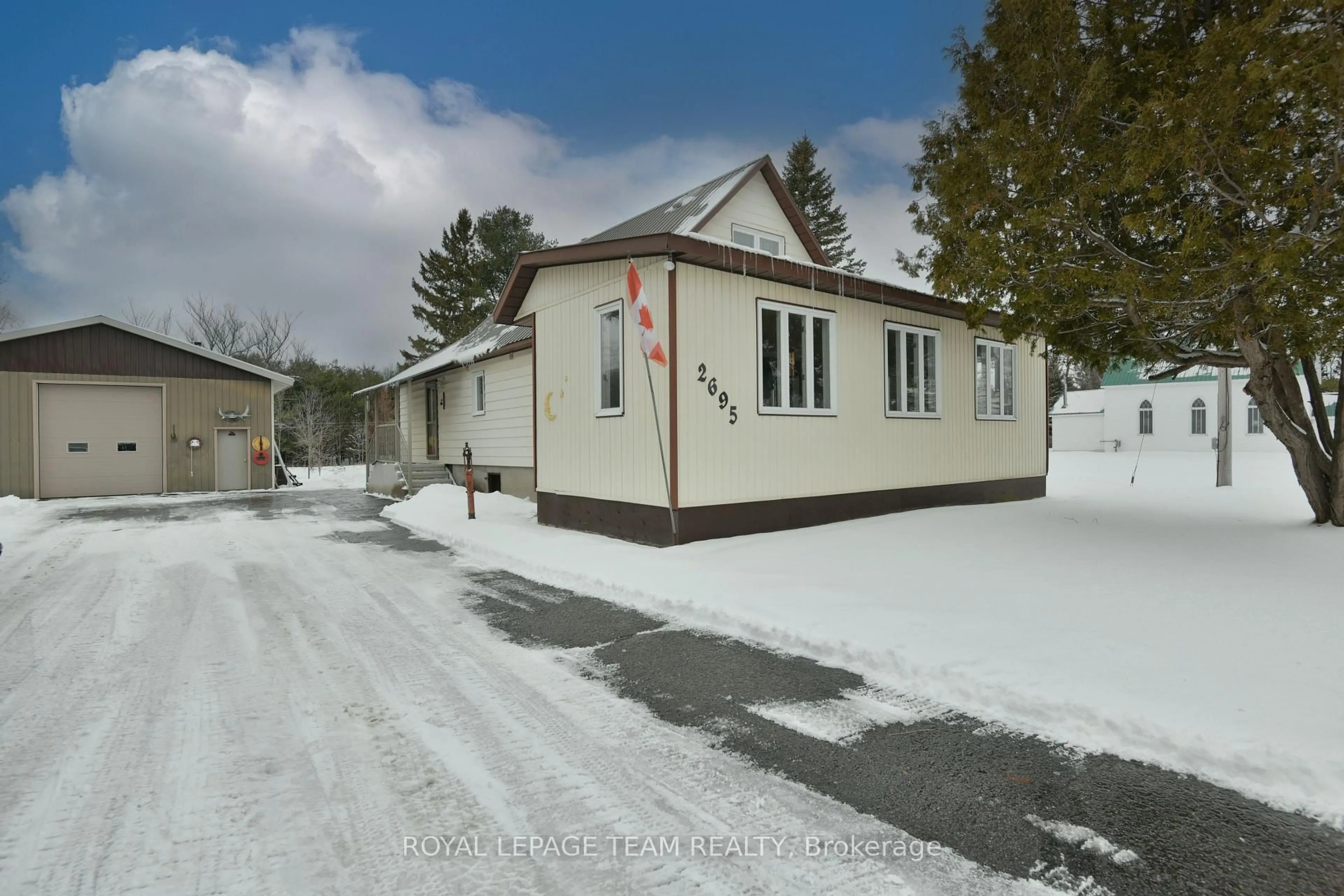 Unknown for 2695 Dunrobin Rd, Ottawa Ontario K0A 1T0