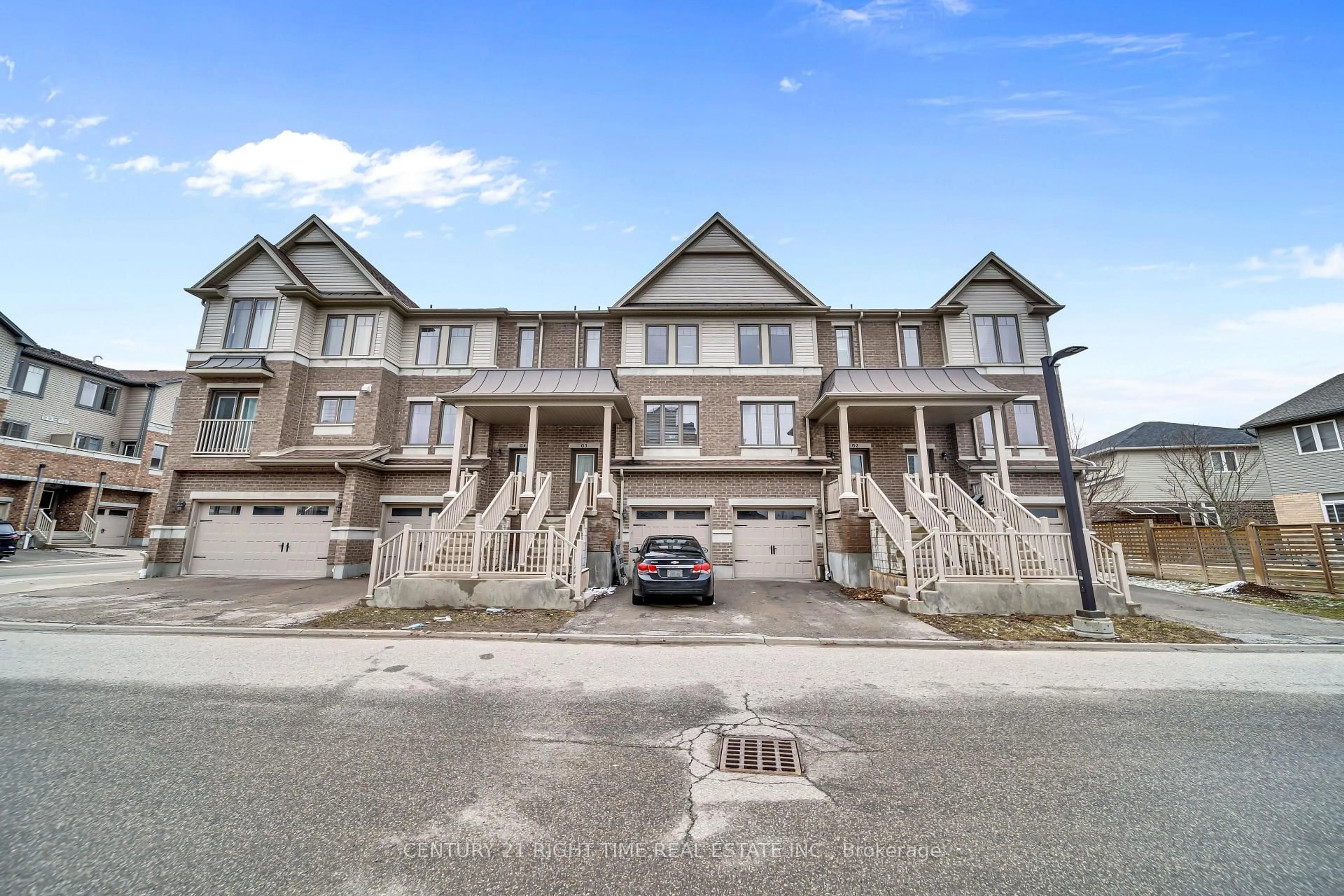 A pic from outside/outdoor area/front of a property/back of a property/a pic from drone, street for 70 Willowrun Dr #G2, Kitchener Ontario N2A 0J3