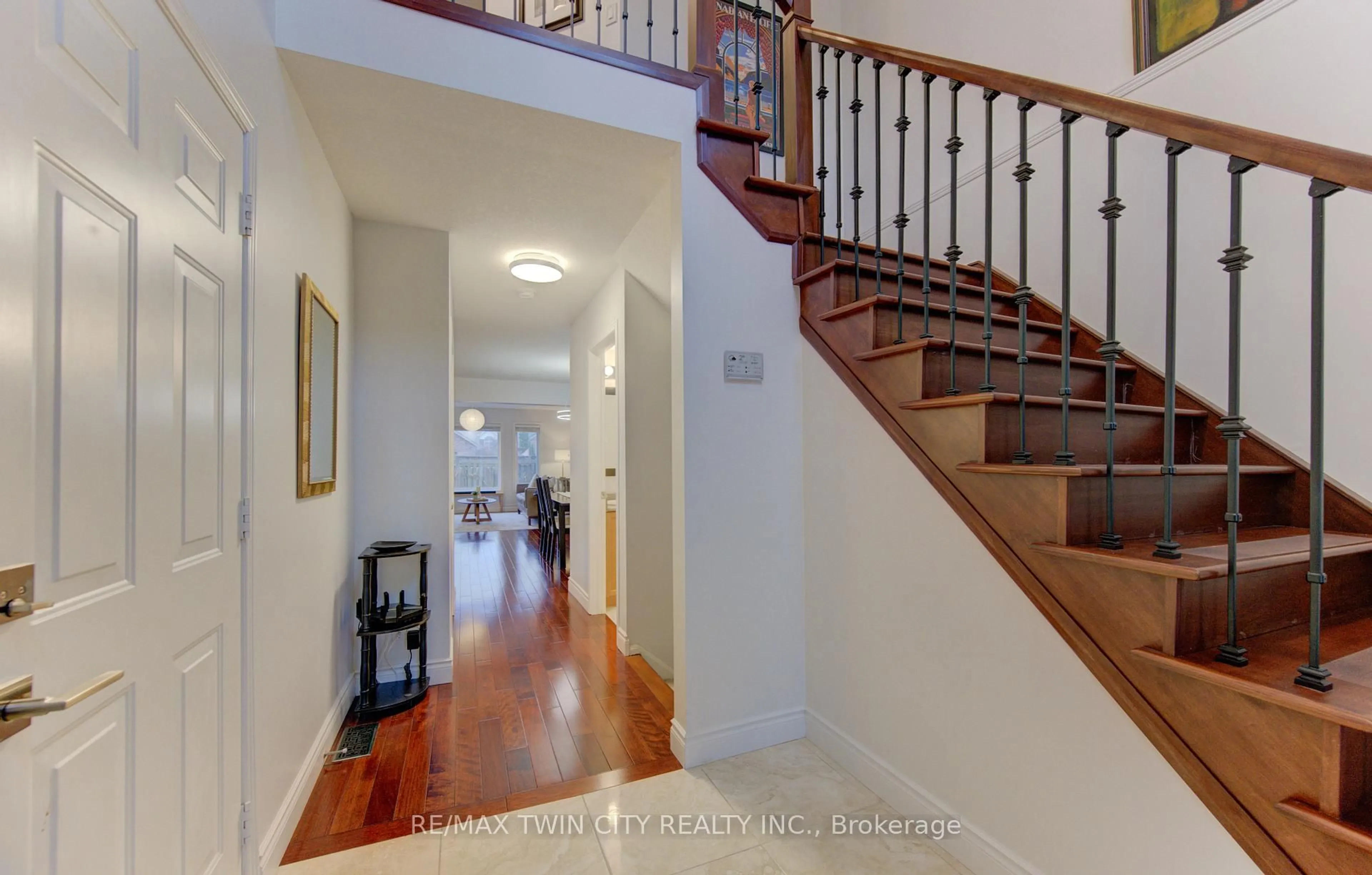 Unknown for 819 Grand Banks Dr, Waterloo Ontario N2K 4N2