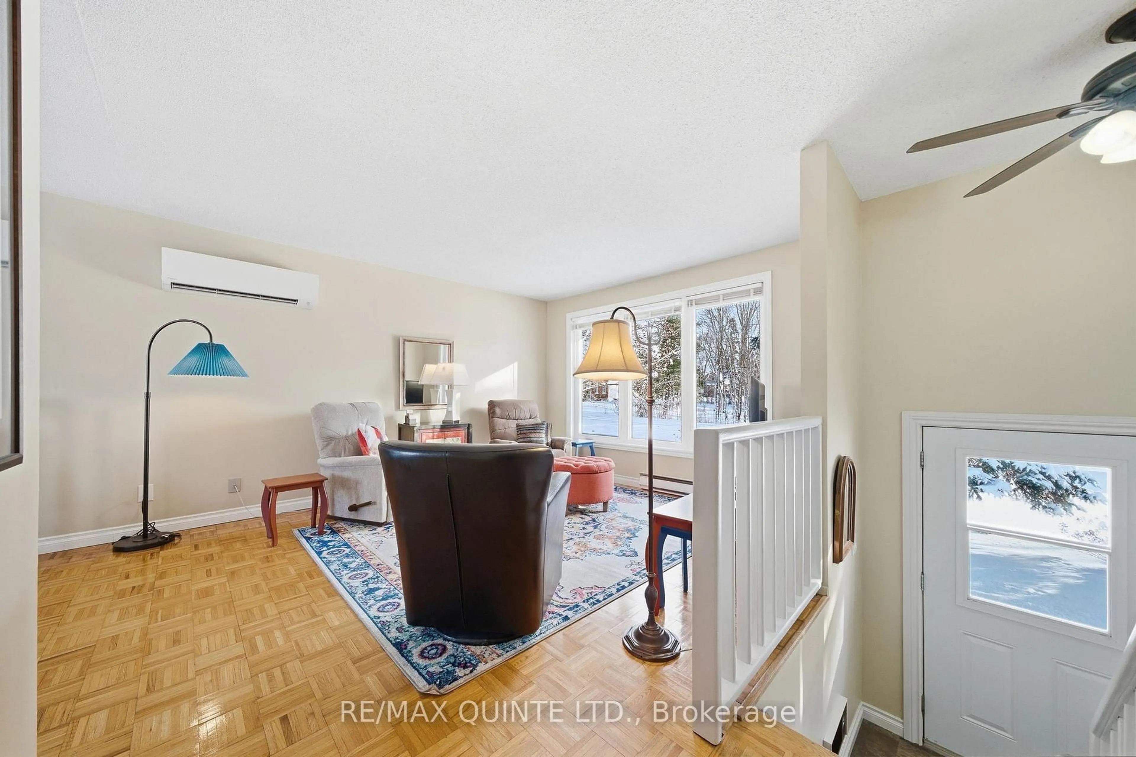 Living room with furniture, unknown for 140 Edward St, Stirling Ontario K0K 3E0